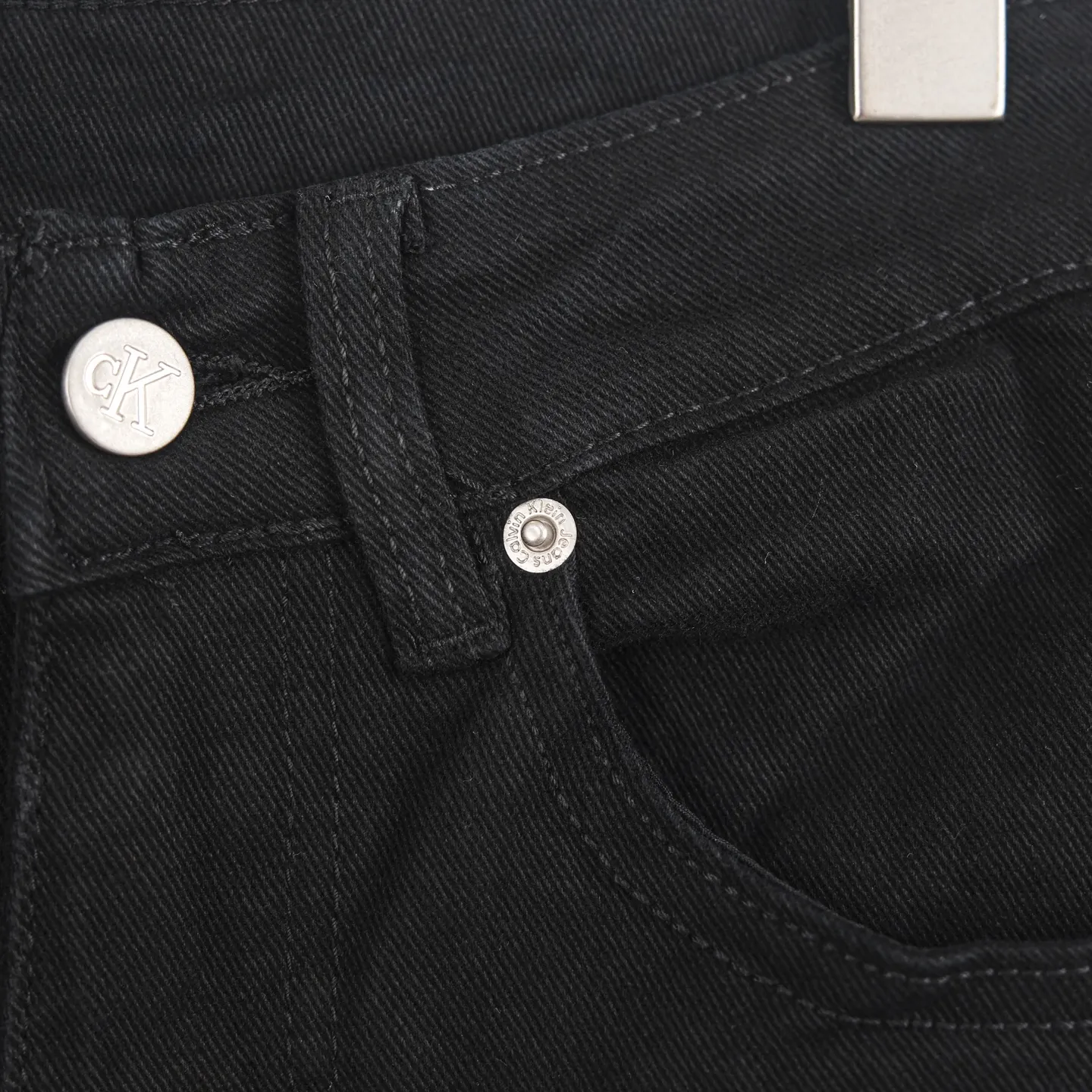 Slim-Straight Leg Stretch Denim Jeans D16523094 — view 8