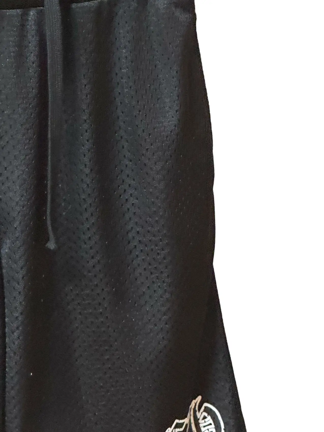 Logo-Appliqué Mesh Basketball Shorts D16521144 — view 5