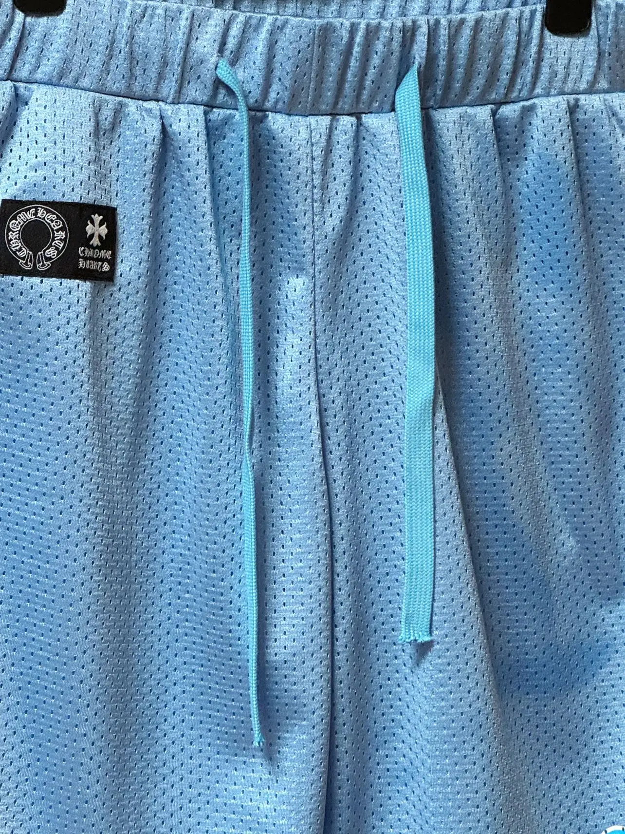 Logo-Patch Mesh Basketball Shorts D16521140 — view 4