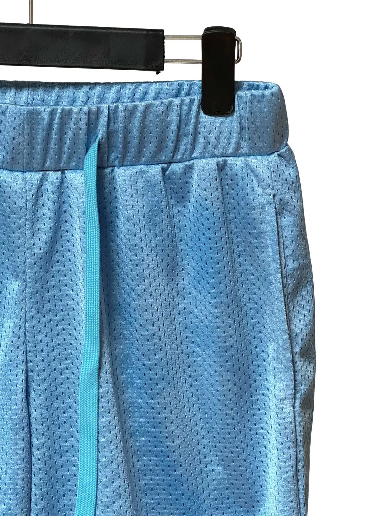 Logo-Patch Mesh Basketball Shorts D16521140 — view 5