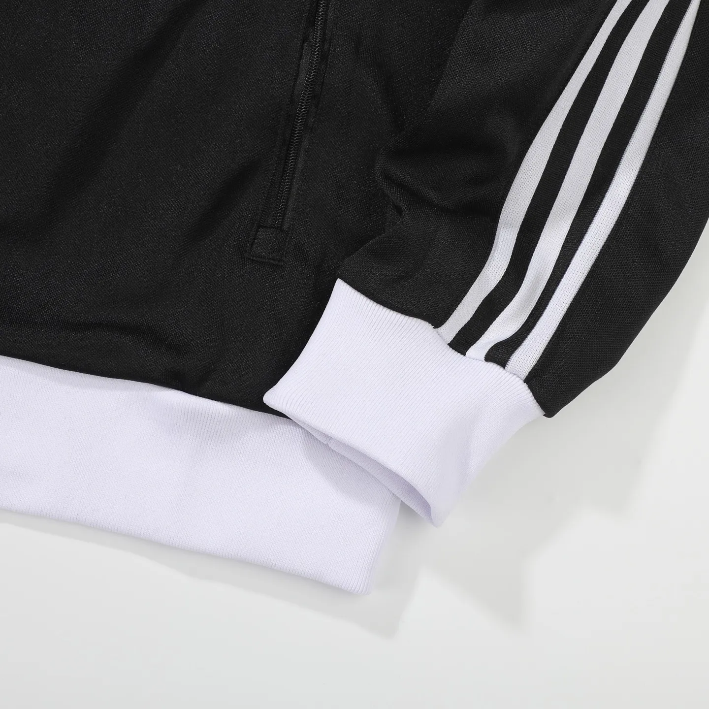 Adicolor Classics 3-Stripes Track Jacket D17023026 — view 8