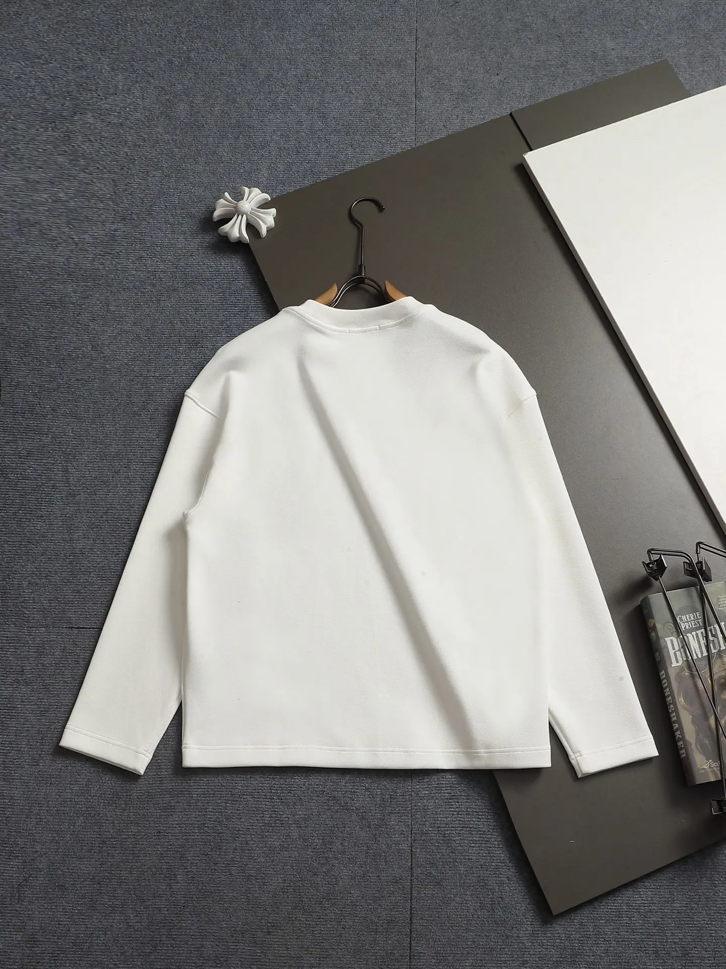 Enamel Triangle Logo Crew-Neck Sweatshirt D17023260 — view 11