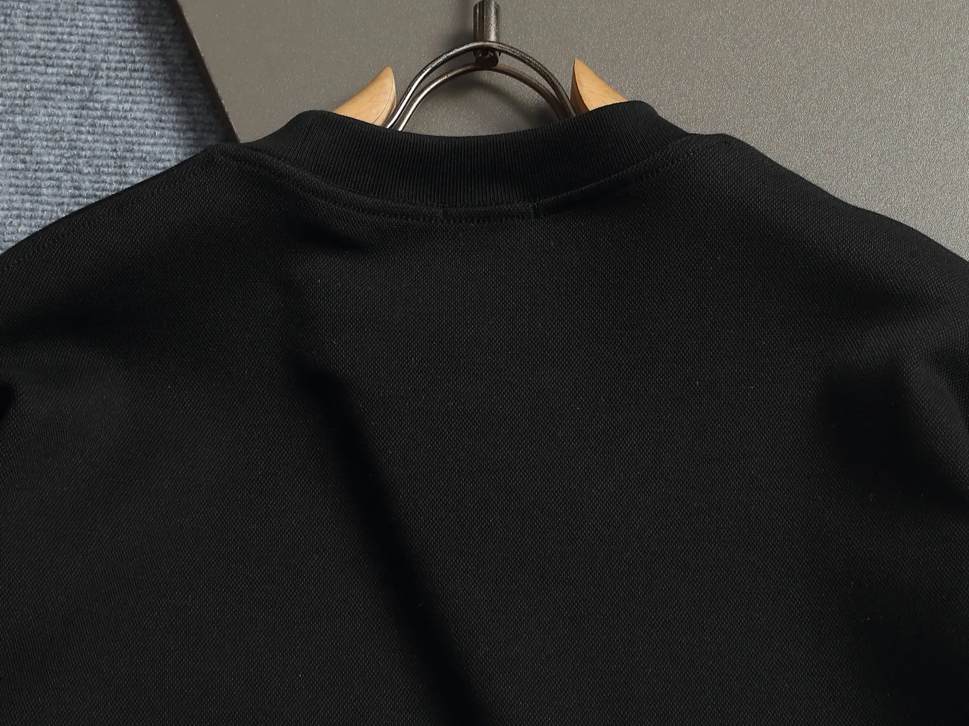 Logo-Embroidered Crew-Neck Sweatshirt D17023259 — view 9