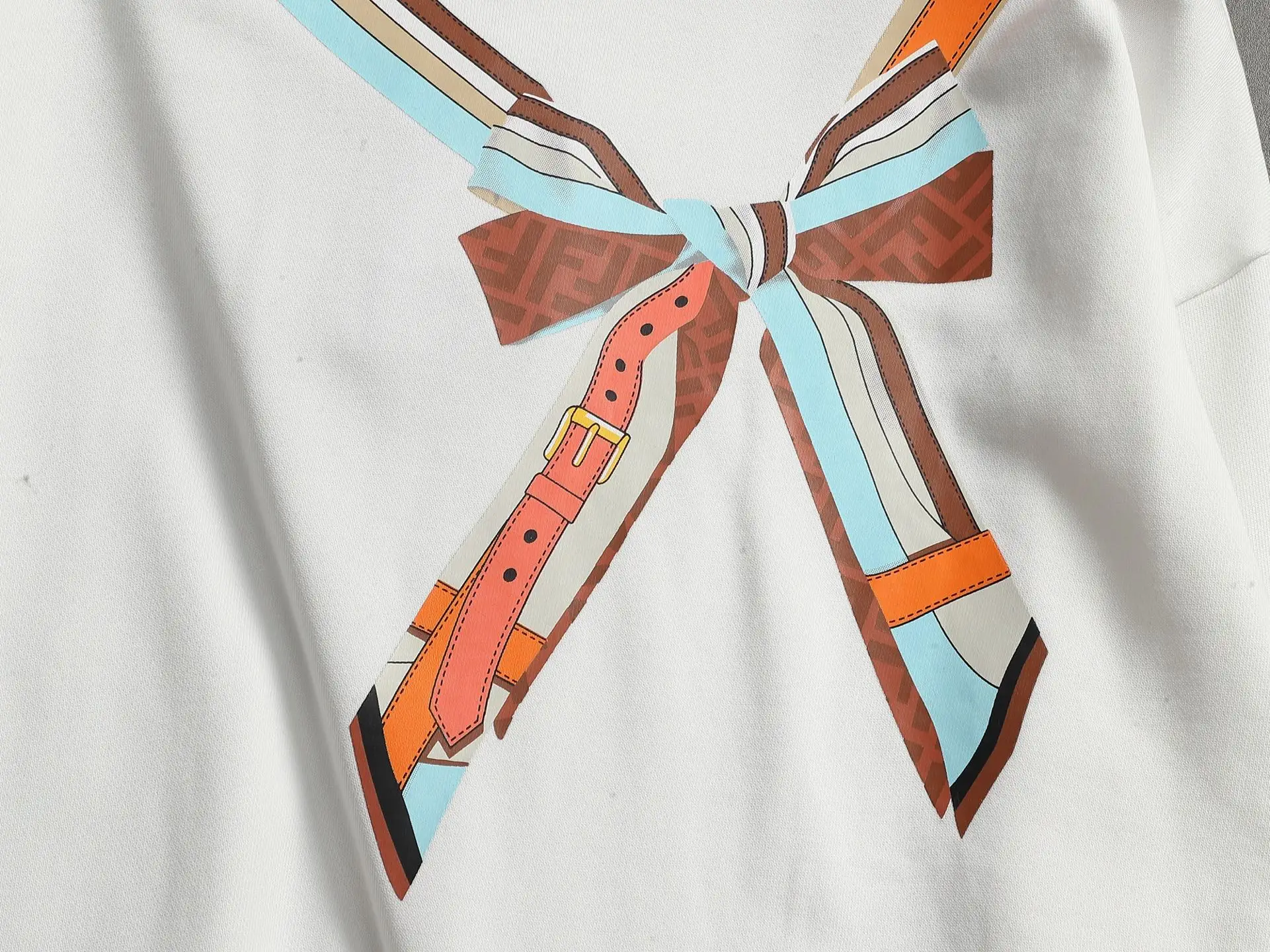 Trompe L'oeil Bow Print Sweatshirt D17023243 — view 5