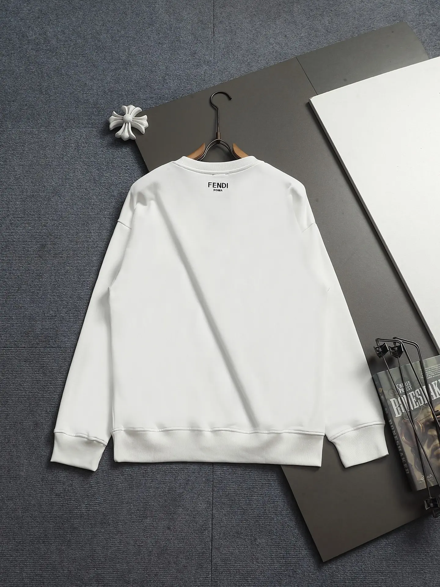 Trompe L'oeil Bow Print Sweatshirt D17023243 — view 11