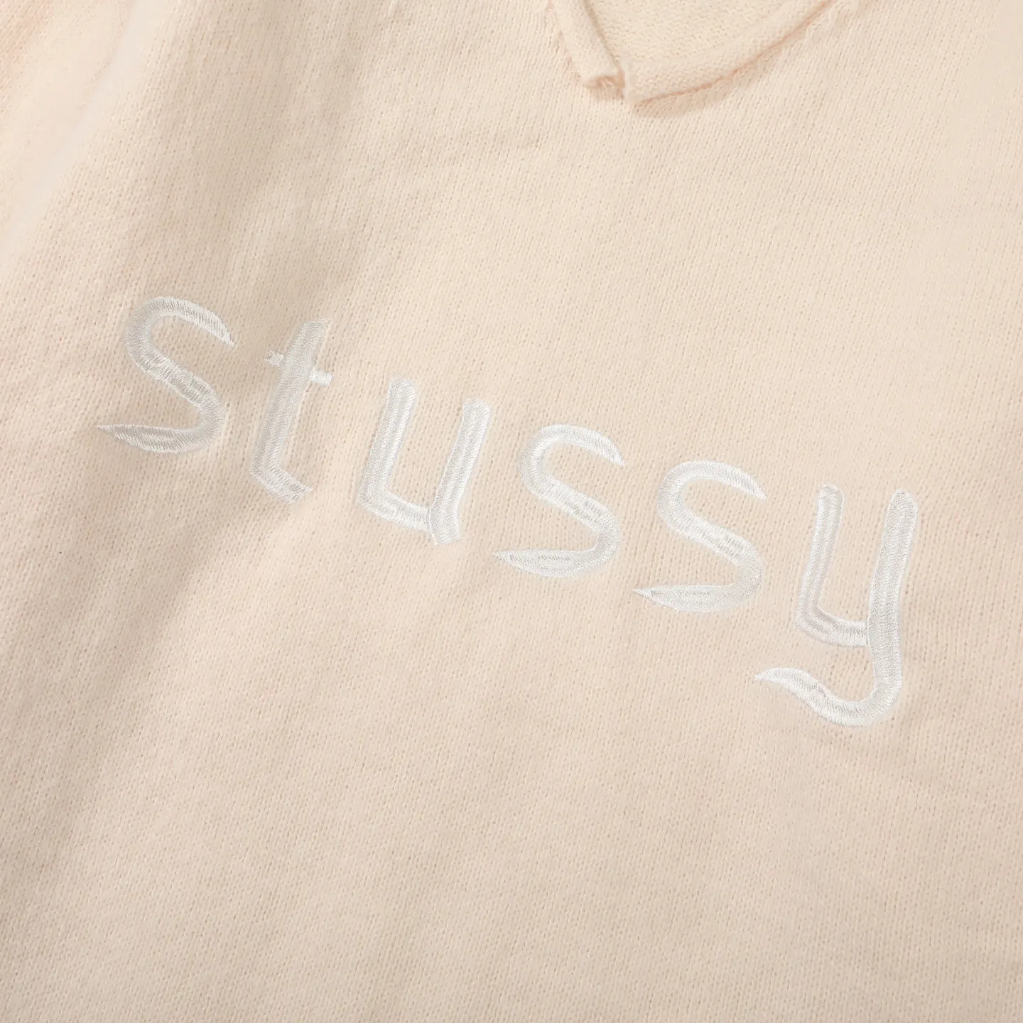 Logo-Embroidered V-Neck Knit Sweater D17023081 — view 4