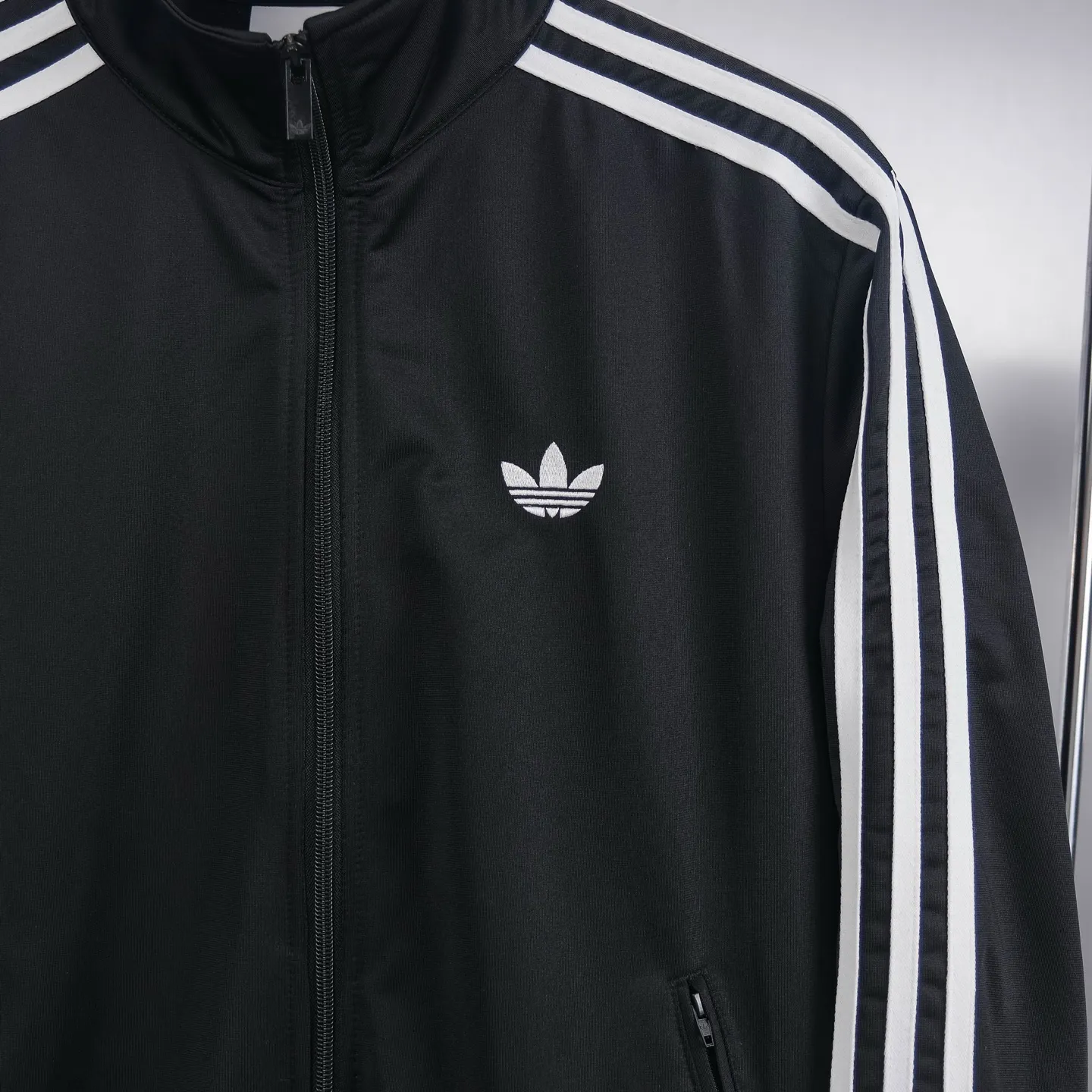 Adicolor Firebird Tricot Track Jacket D17023074 — view 9