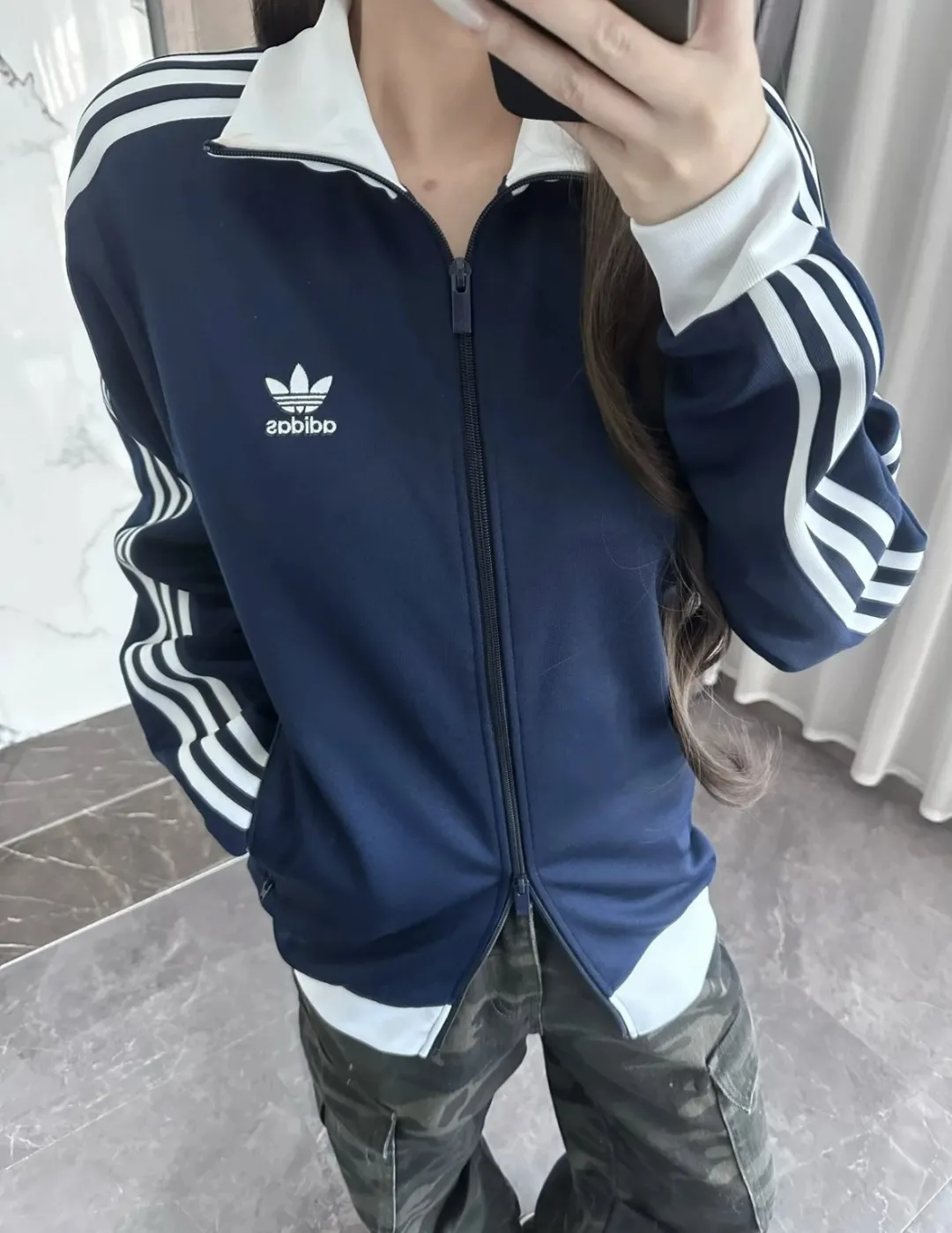 Adicolor Classics 3-Stripes Track Jacket D17023024 — view 2