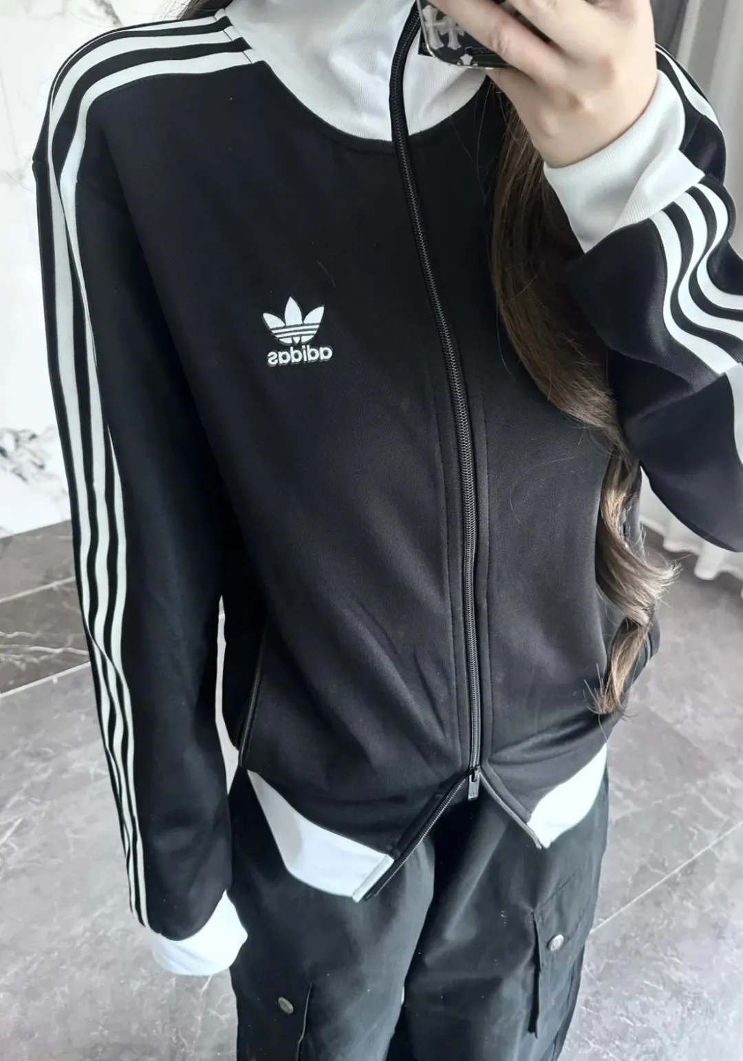 Adicolor Classics 3-Stripes Track Jacket D17023024 — view 3