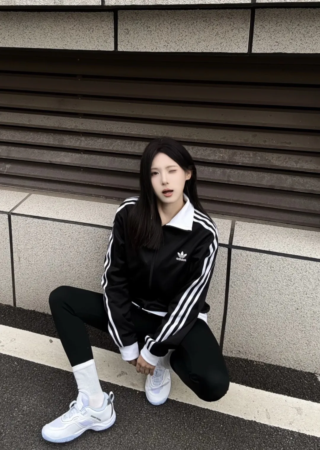 Adicolor Classics 3-Stripes Track Jacket D17023024 — view 6