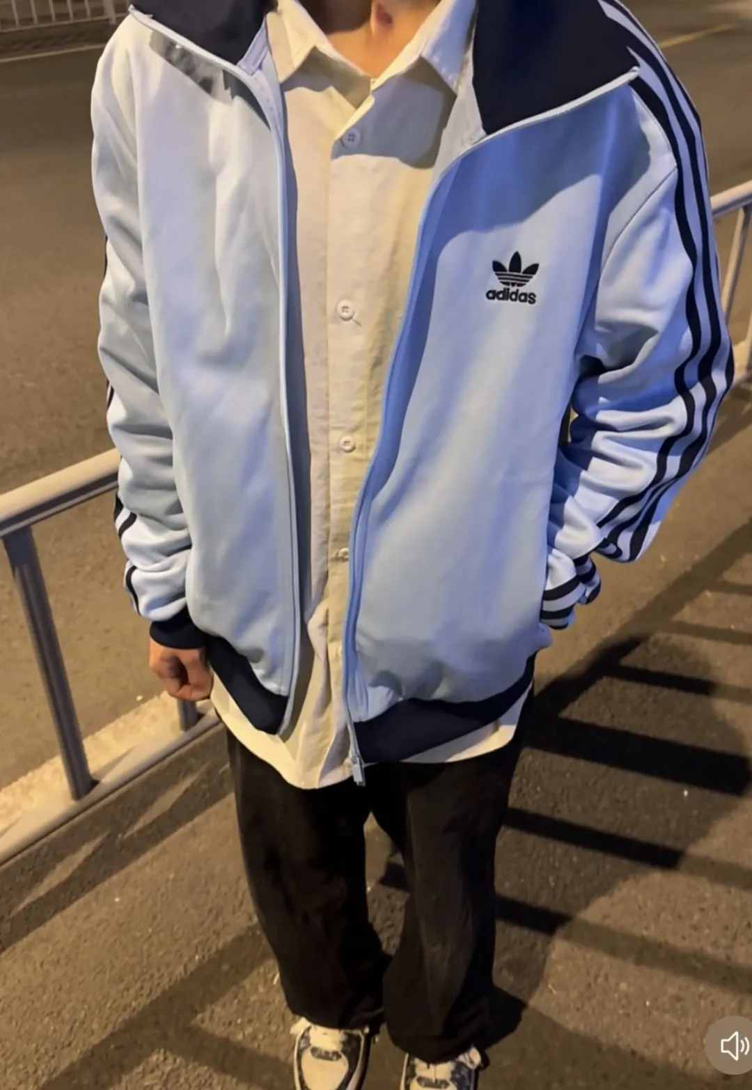 Adicolor Classics 3-Stripes Track Jacket D17023024 — view 12