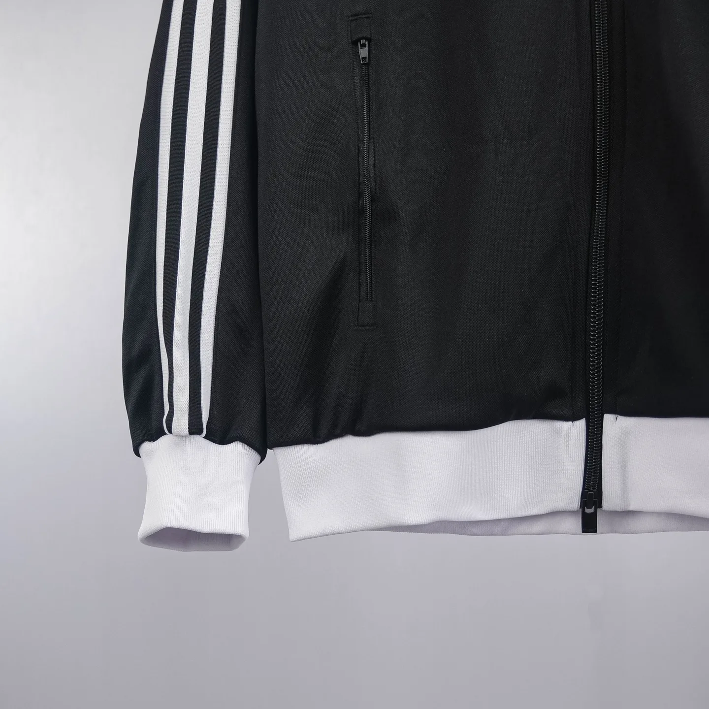 Adicolor Classics 3-Stripes Track Jacket D17023025 — view 8