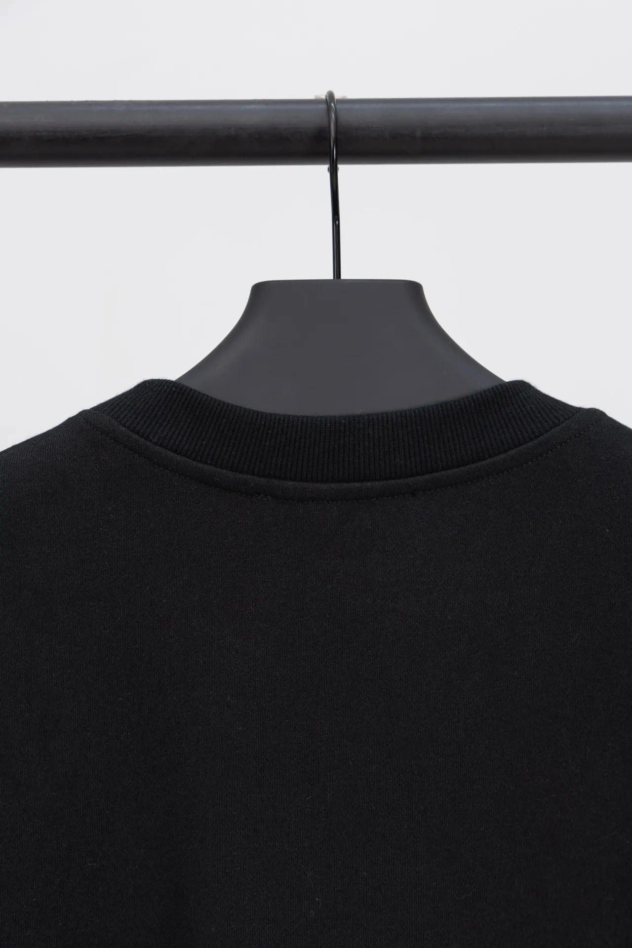 Logo-Patch Cotton-Jersey Sweatshirt D17021188 — view 4