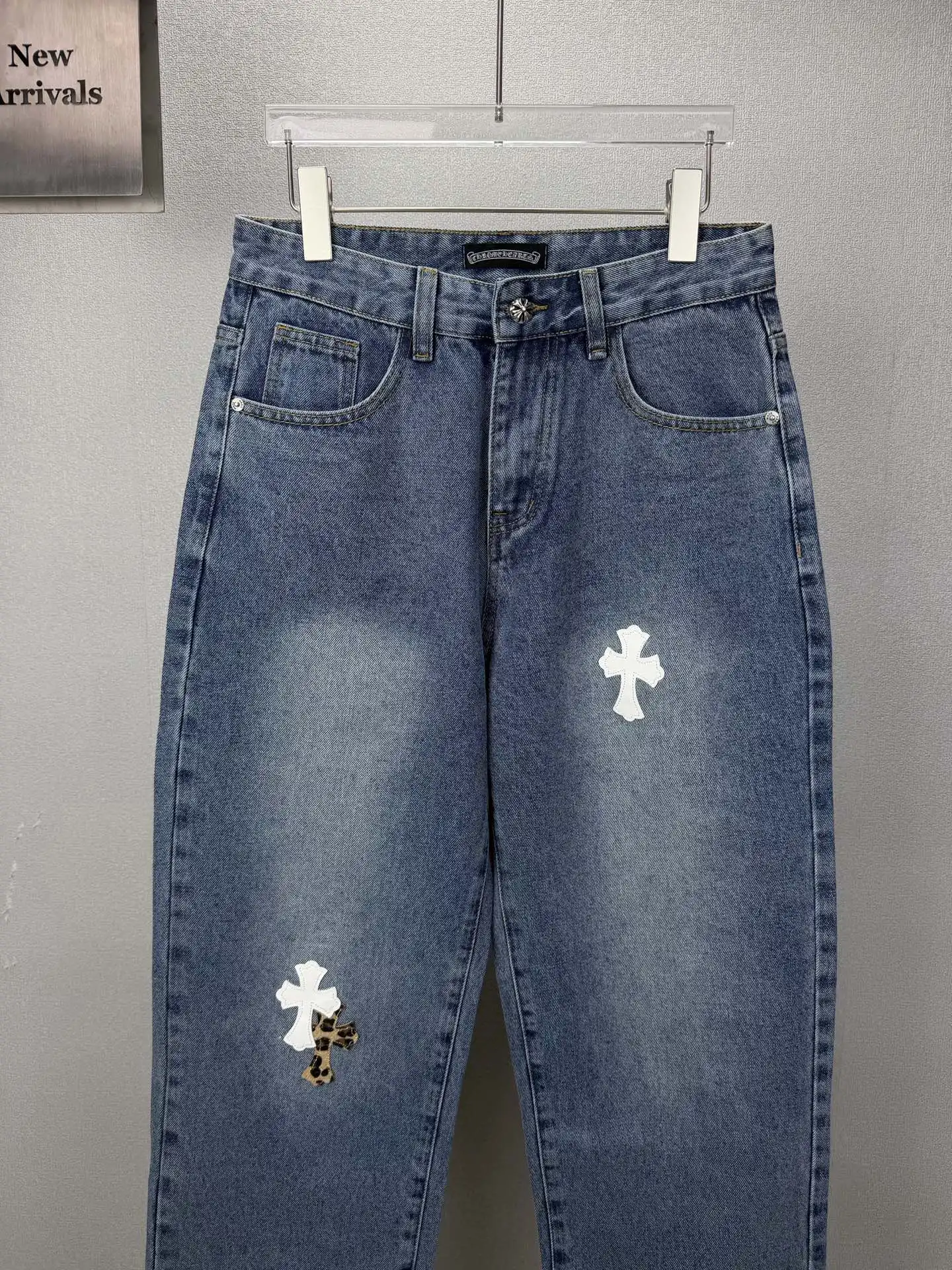 Chrome Hearts Leopard Cross Patch Straight-Leg Jeans D17523167 — view 5