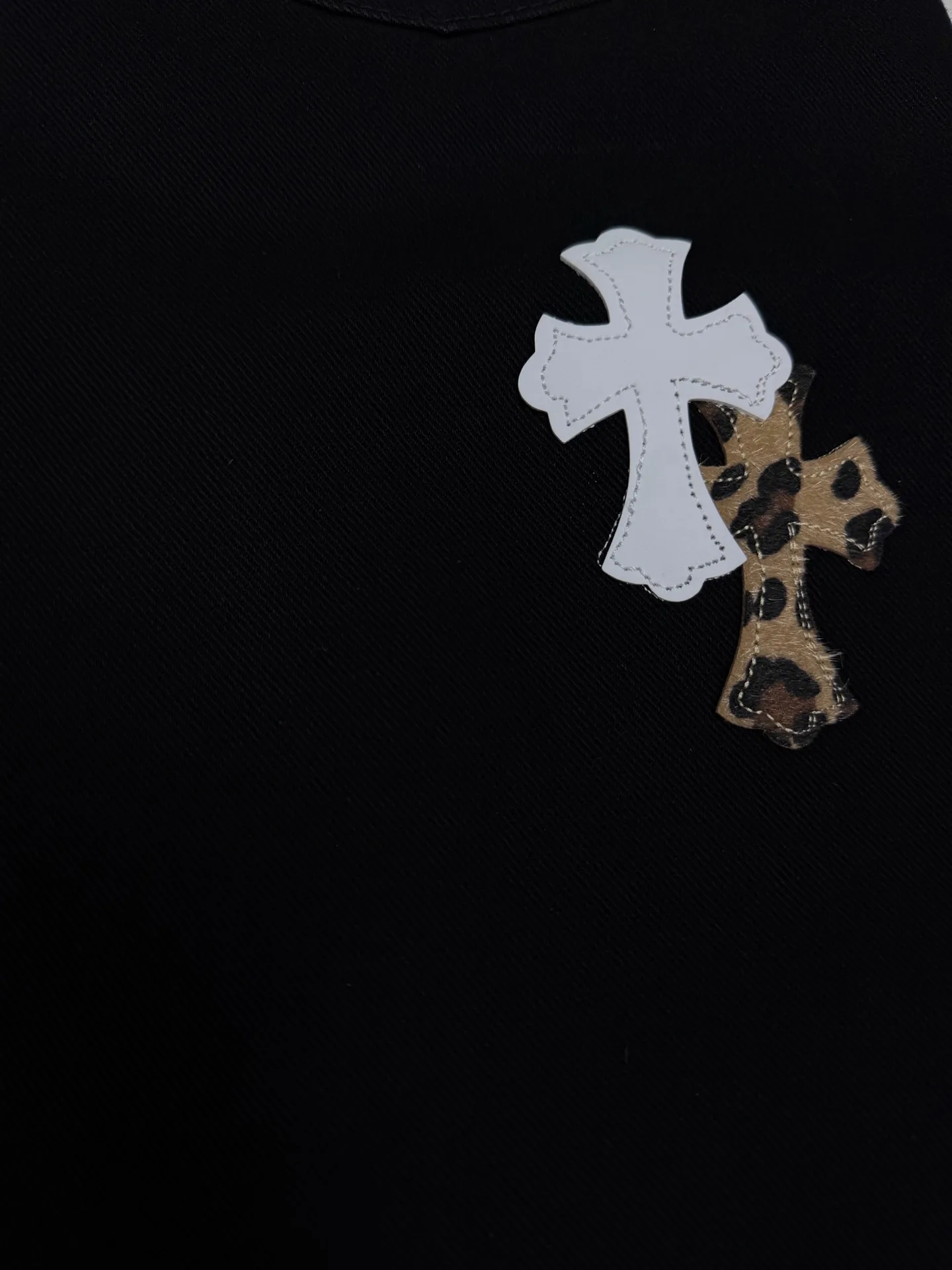 Leopard Cross Patch Straight-Leg Jeans D17523168 — view 8