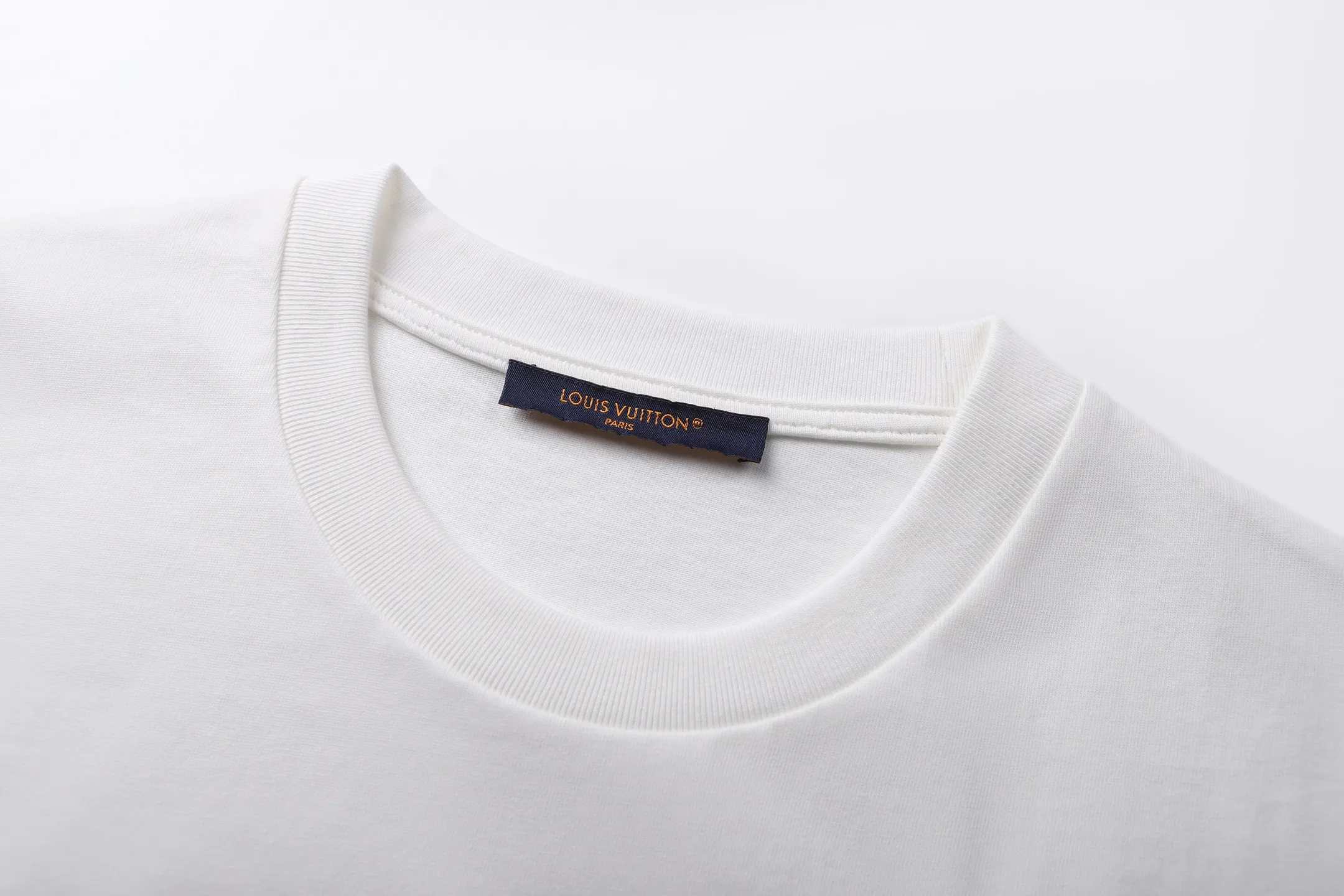 Laser-Cut Logo Appliqué Cotton T-Shirt D17521157 — view 3