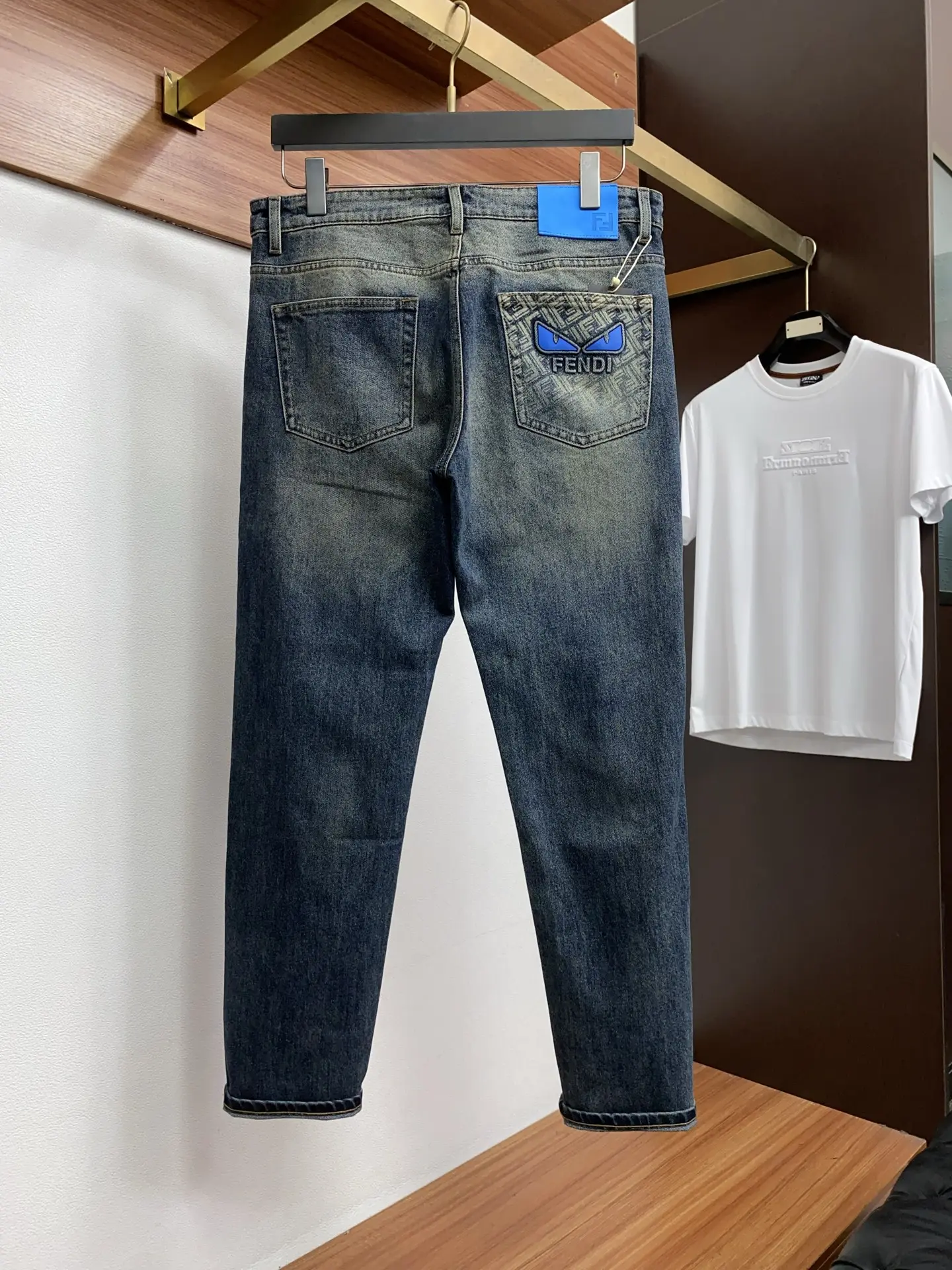 Slim-Fit Straight-Leg Jeans with Logo Patch D17523875 — view 2