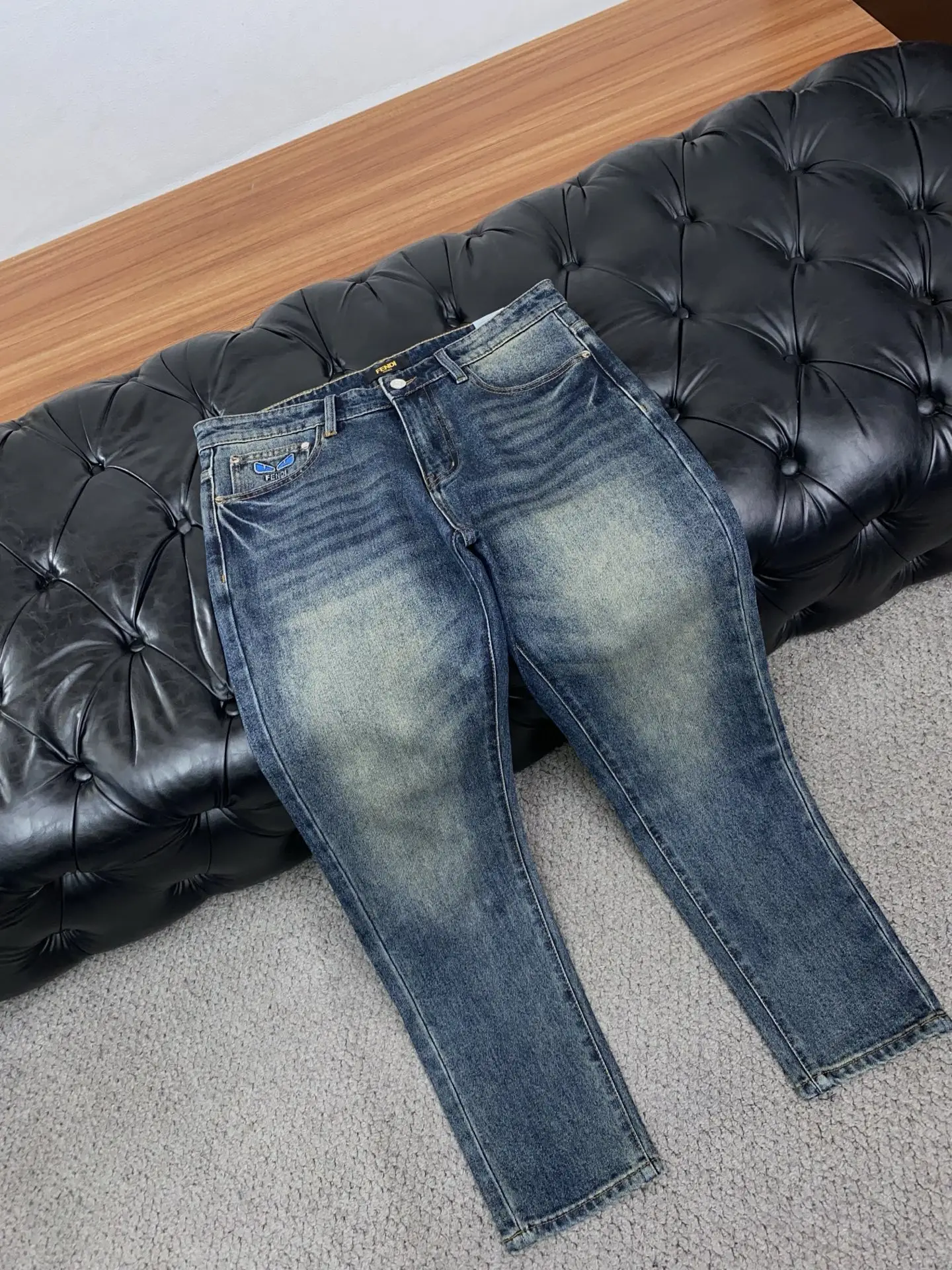 Slim-Fit Straight-Leg Jeans with Logo Patch D17523875 — view 7