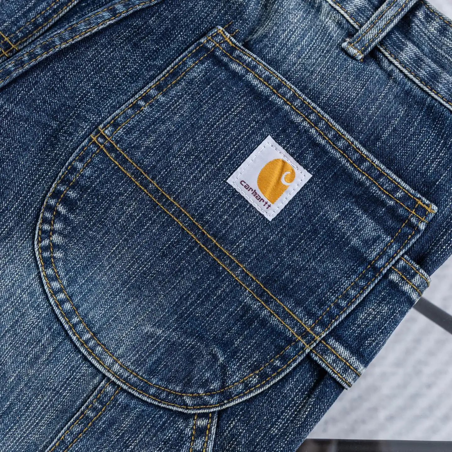 Double-Knee Straight-Leg Logger Jeans D17523899 — view 8
