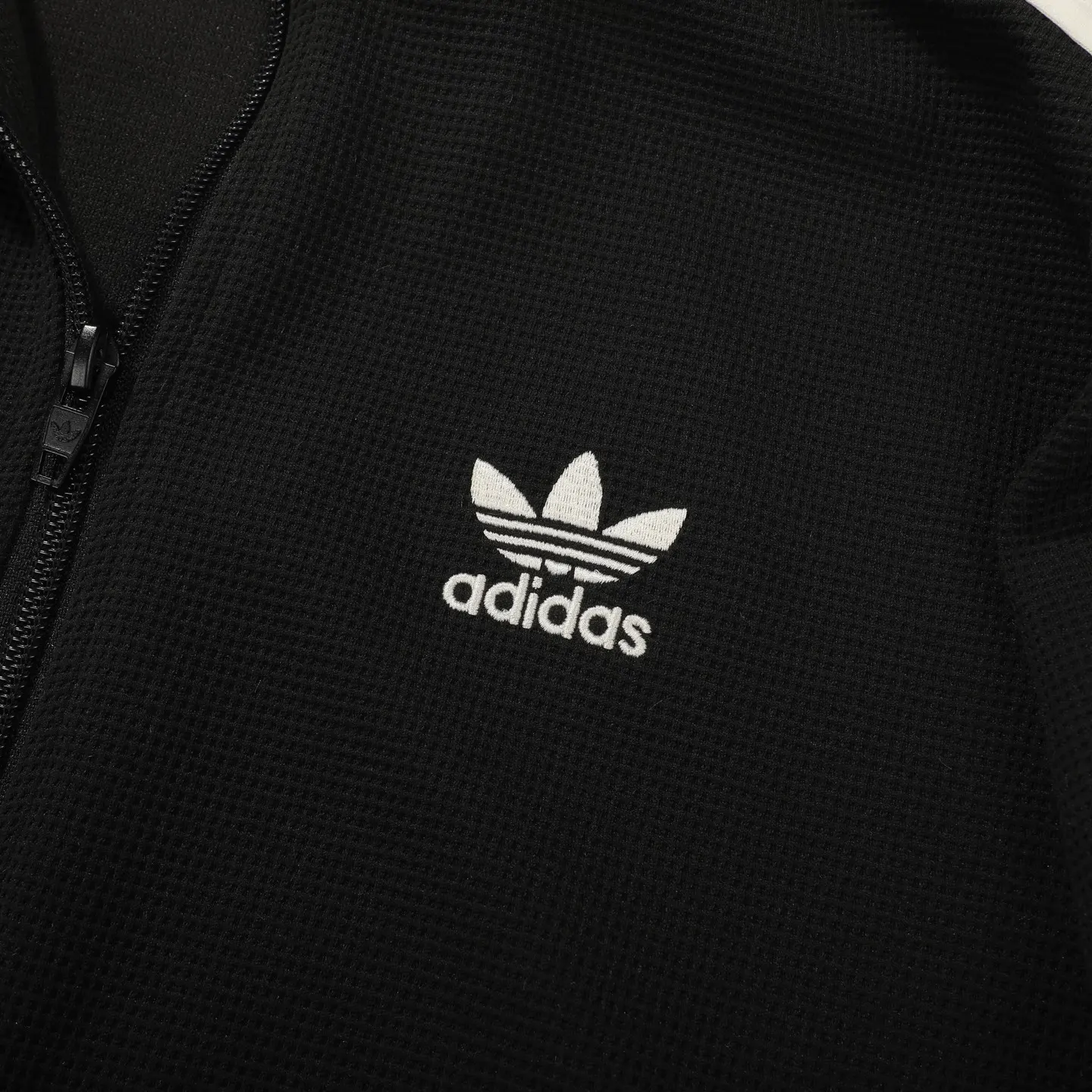 Adicolor Waffle Knit Track Jacket D17523035 — view 7