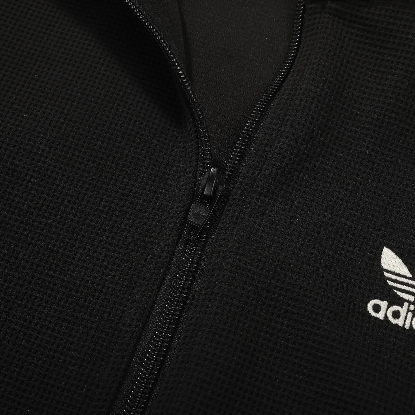 Adicolor Waffle Knit Track Jacket D17523035 — view 8
