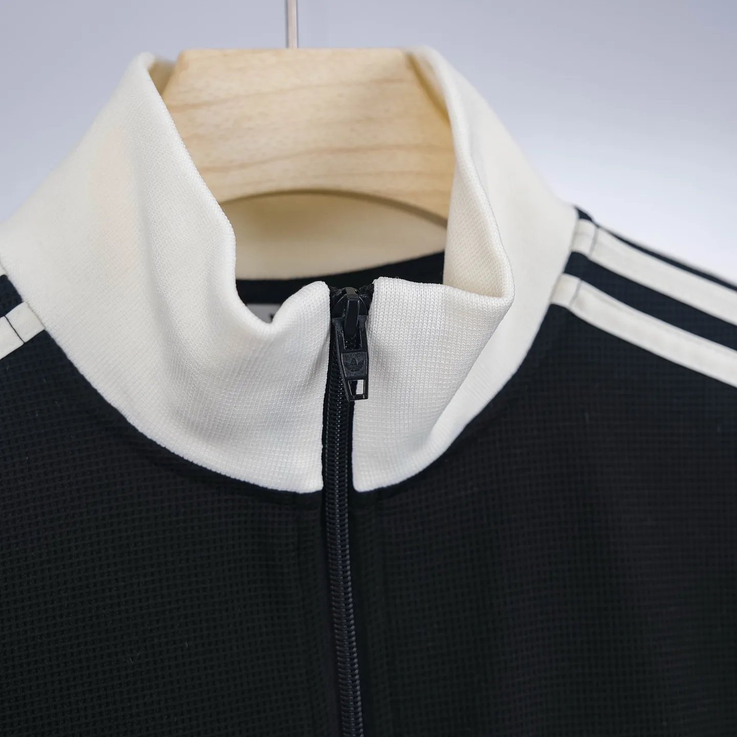 Adidas Originals Waffle Knit Track Jacket D17523036 — view 10