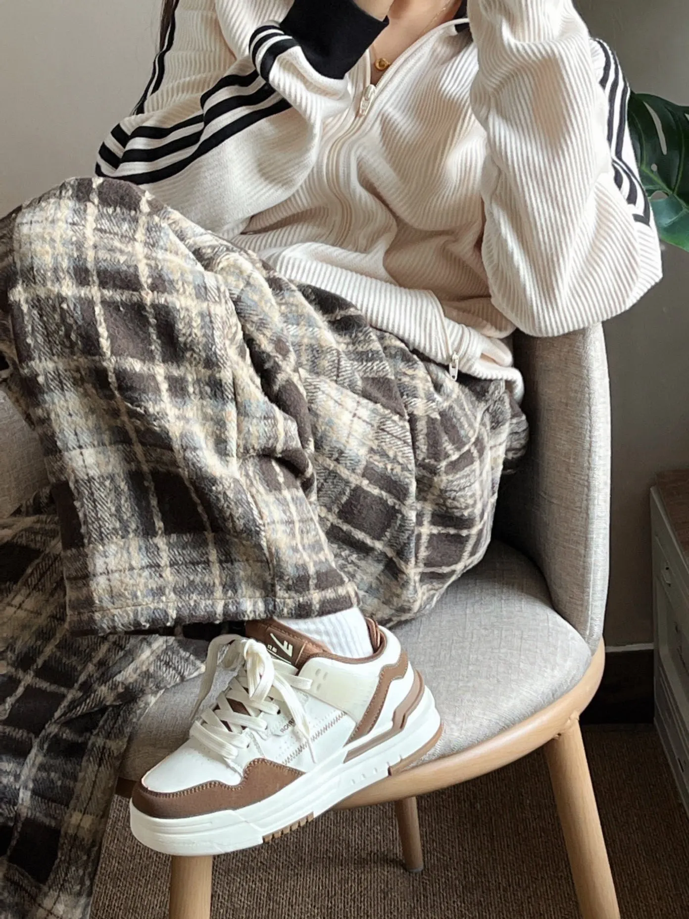 Waffle-Knit Zip-Up Track Jacket D17523032 — view 14