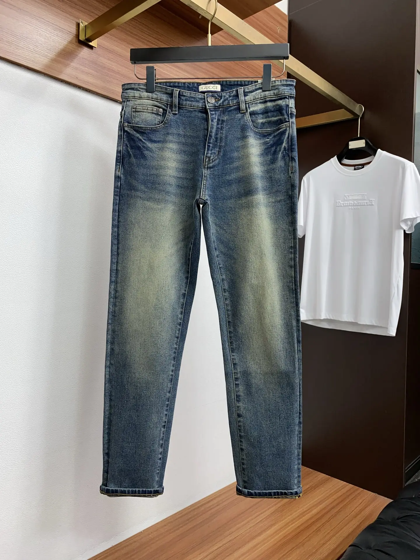 Slim-Fit Straight-Leg Logo Jeans D17523874 — view 2
