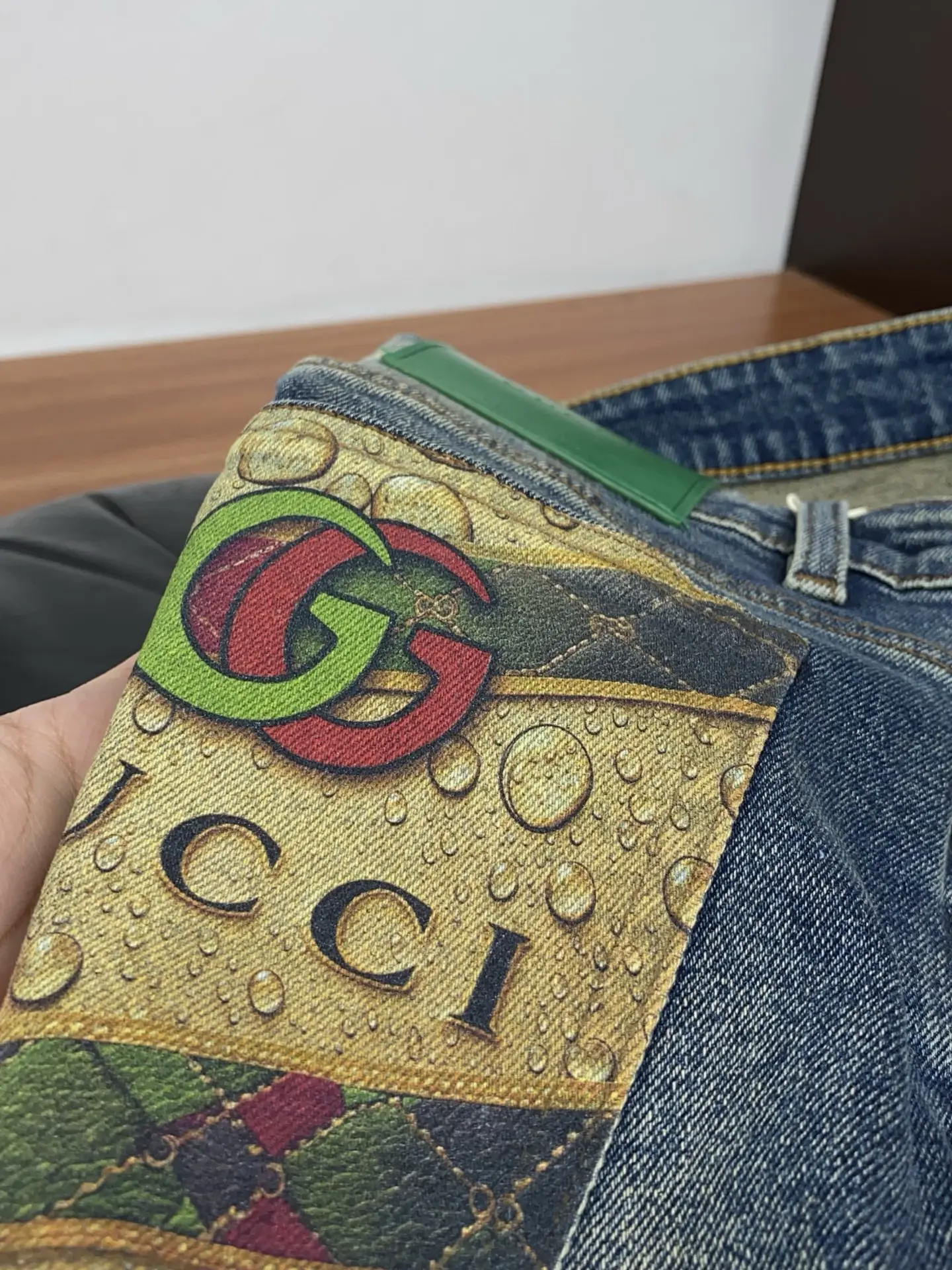 Slim-Fit Straight-Leg Logo Jeans D17523874 — view 5