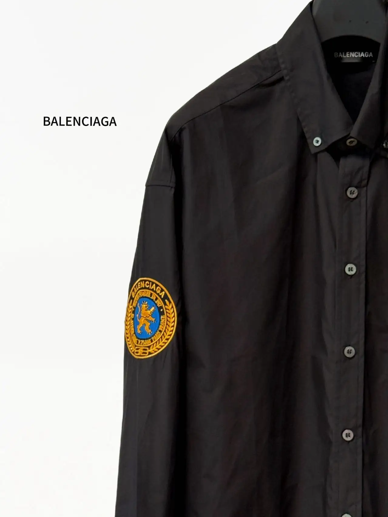 Embroidered Crest Logo Long-Sleeve Shirt D17521128 — view 3