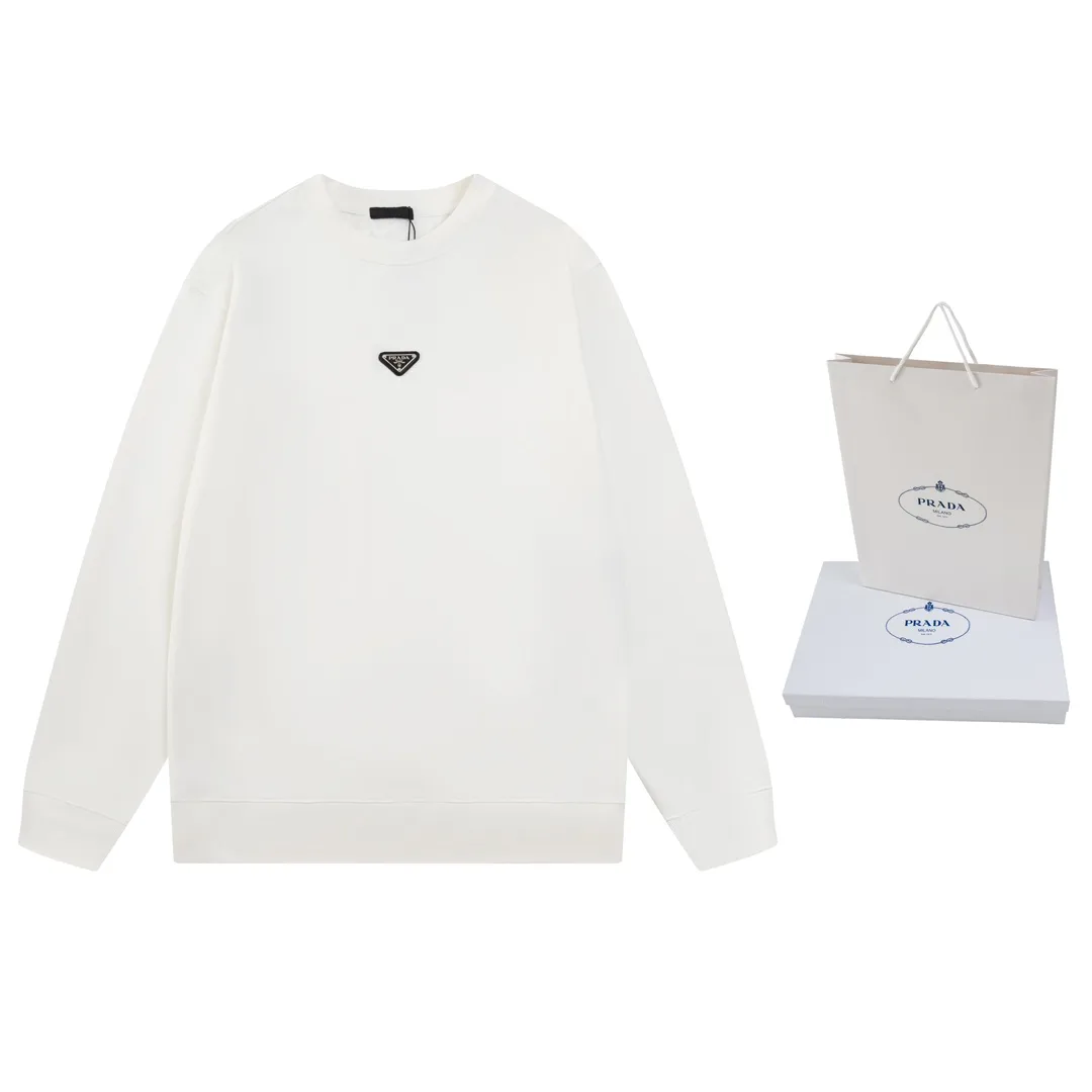 Triangle Logo Plaque Crew-Neck Sweatshirt D17821185