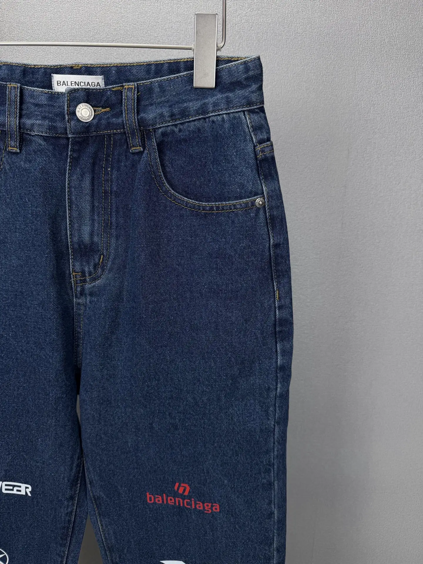 Multi-Logo Straight-Leg Jeans D18023175 — view 4