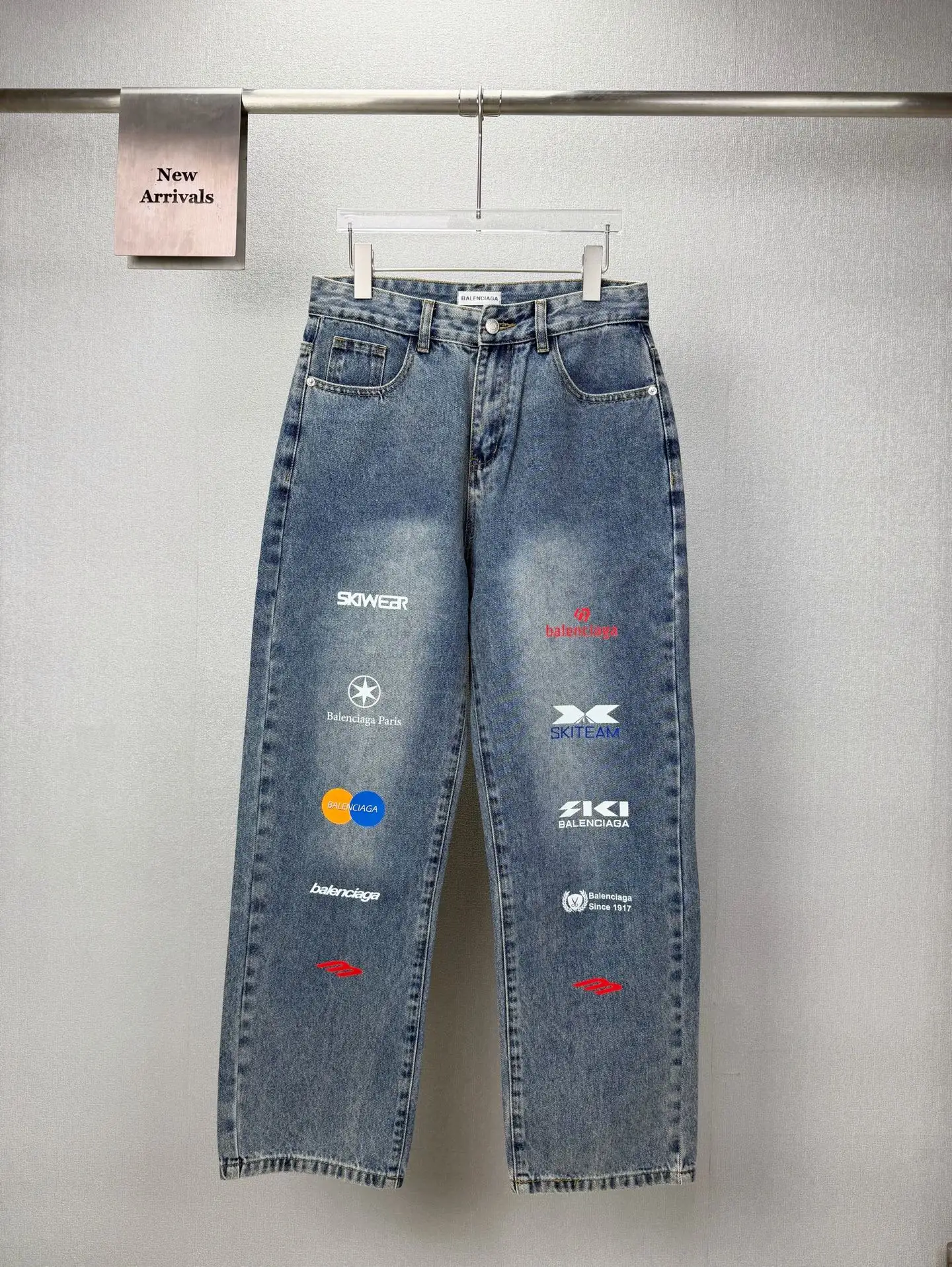 Multi-Logo Embroidered Wide-Leg Jeans D18023174