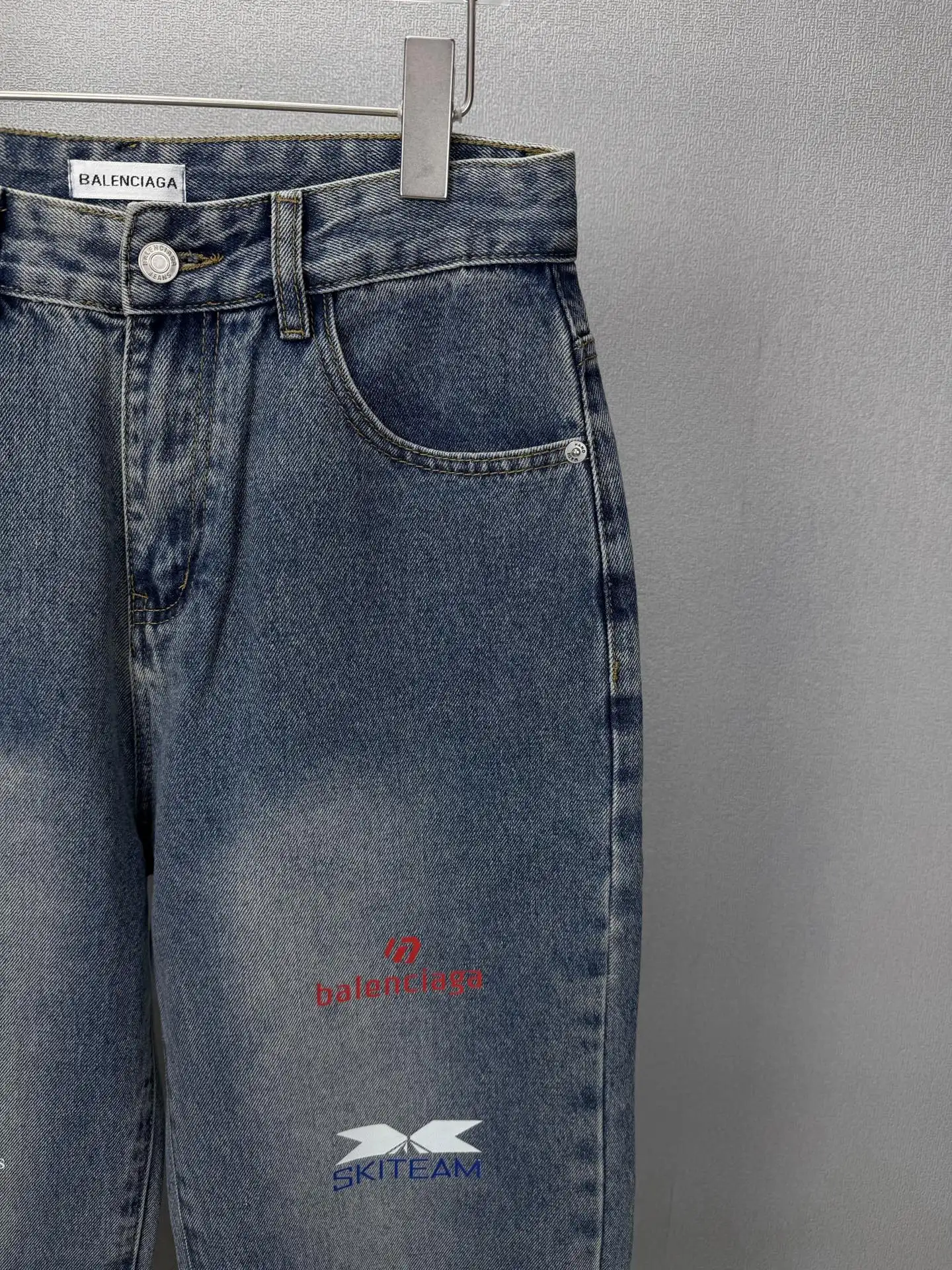 Multi-Logo Embroidered Wide-Leg Jeans D18023174 — view 4