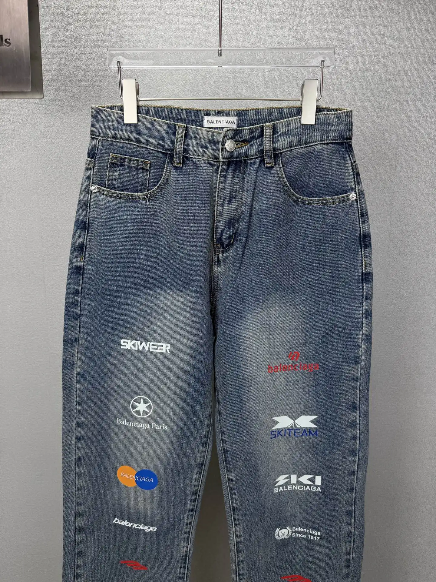 Multi-Logo Embroidered Wide-Leg Jeans D18023174 — view 5
