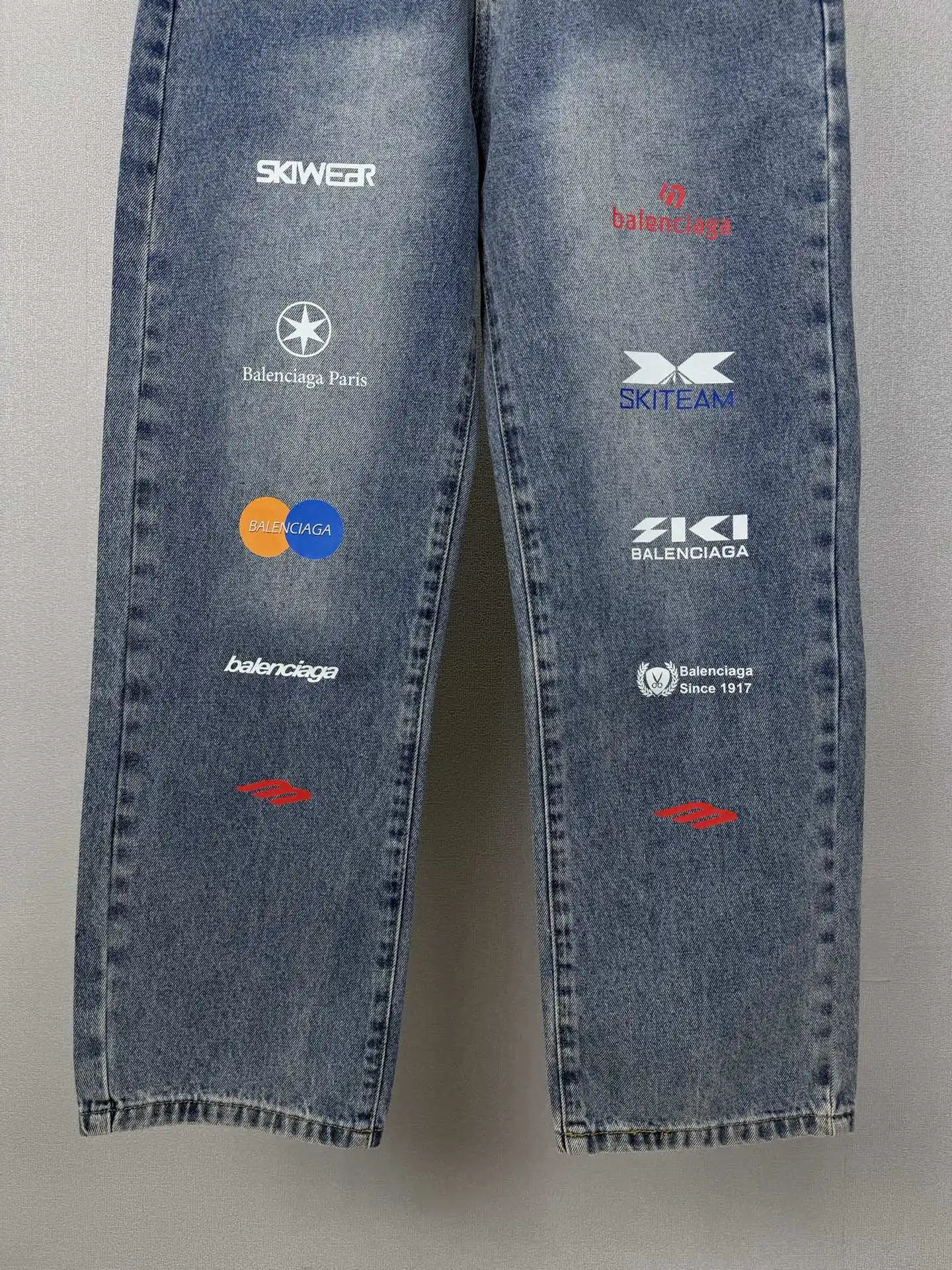 Multi-Logo Embroidered Wide-Leg Jeans D18023174 — view 7