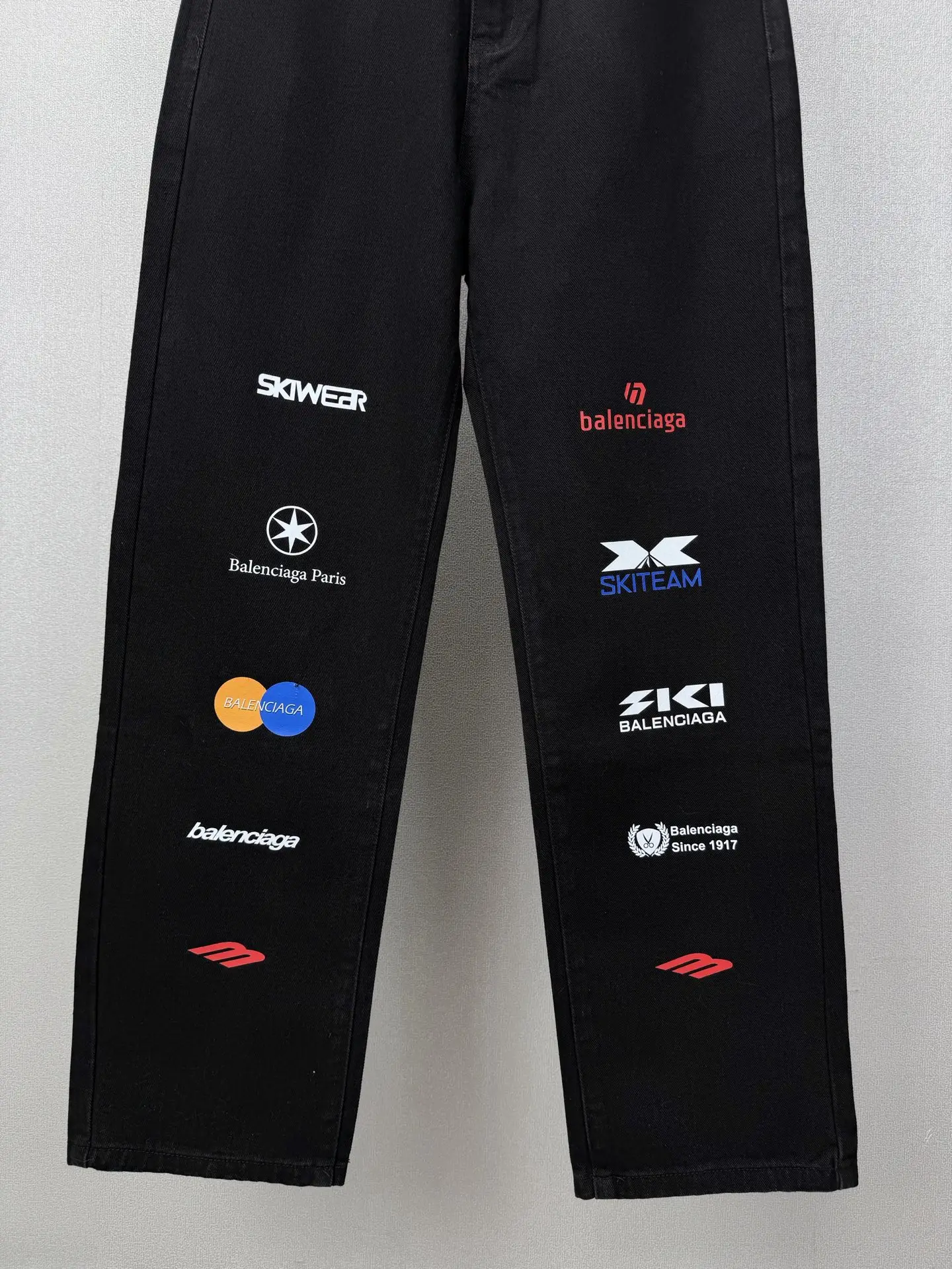 Multi-Logo Embroidered Wide-Leg Jeans D18023176 — view 7