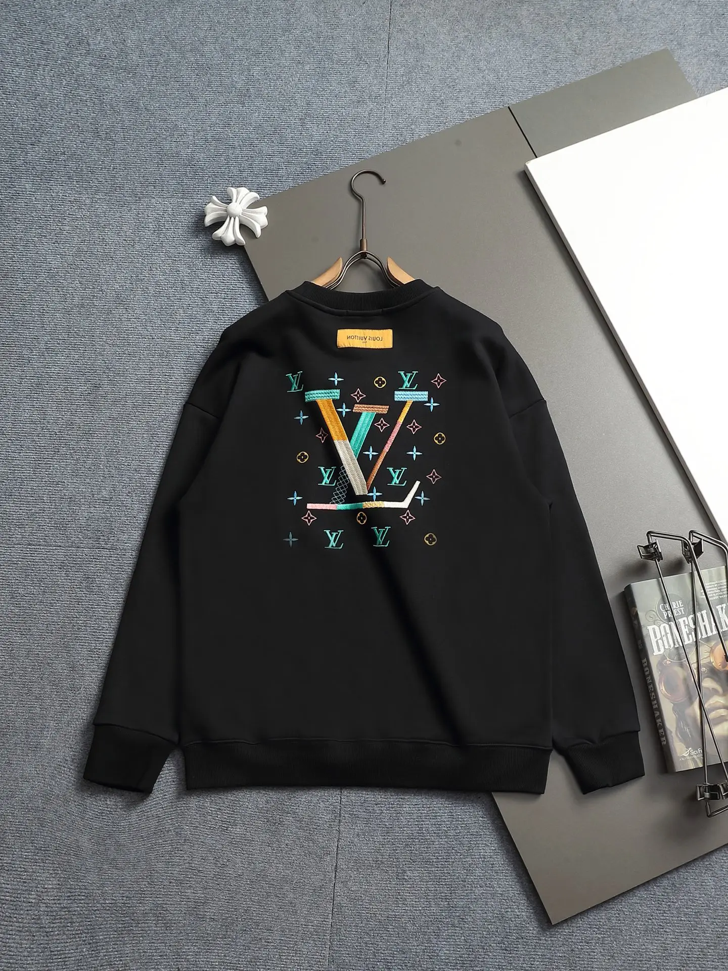 Logo Embroidered Crew-Neck Sweatshirt D18023254 — view 12