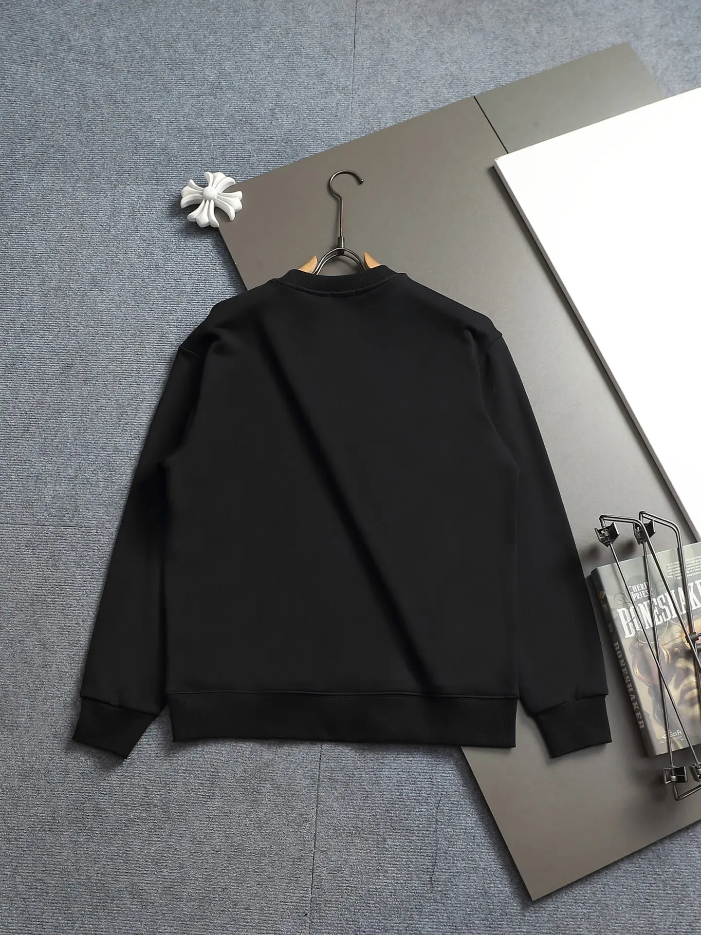 Logo-Embroidered Cotton-Blend Sweatshirt D18023236 — view 10