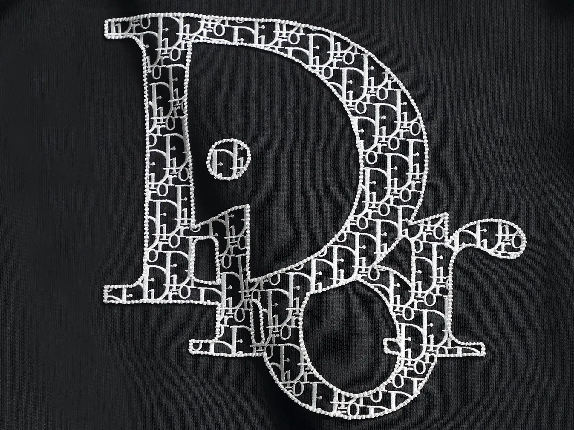 CD Logo Embroidered Crew-Neck Sweatshirt D18023252 — view 10
