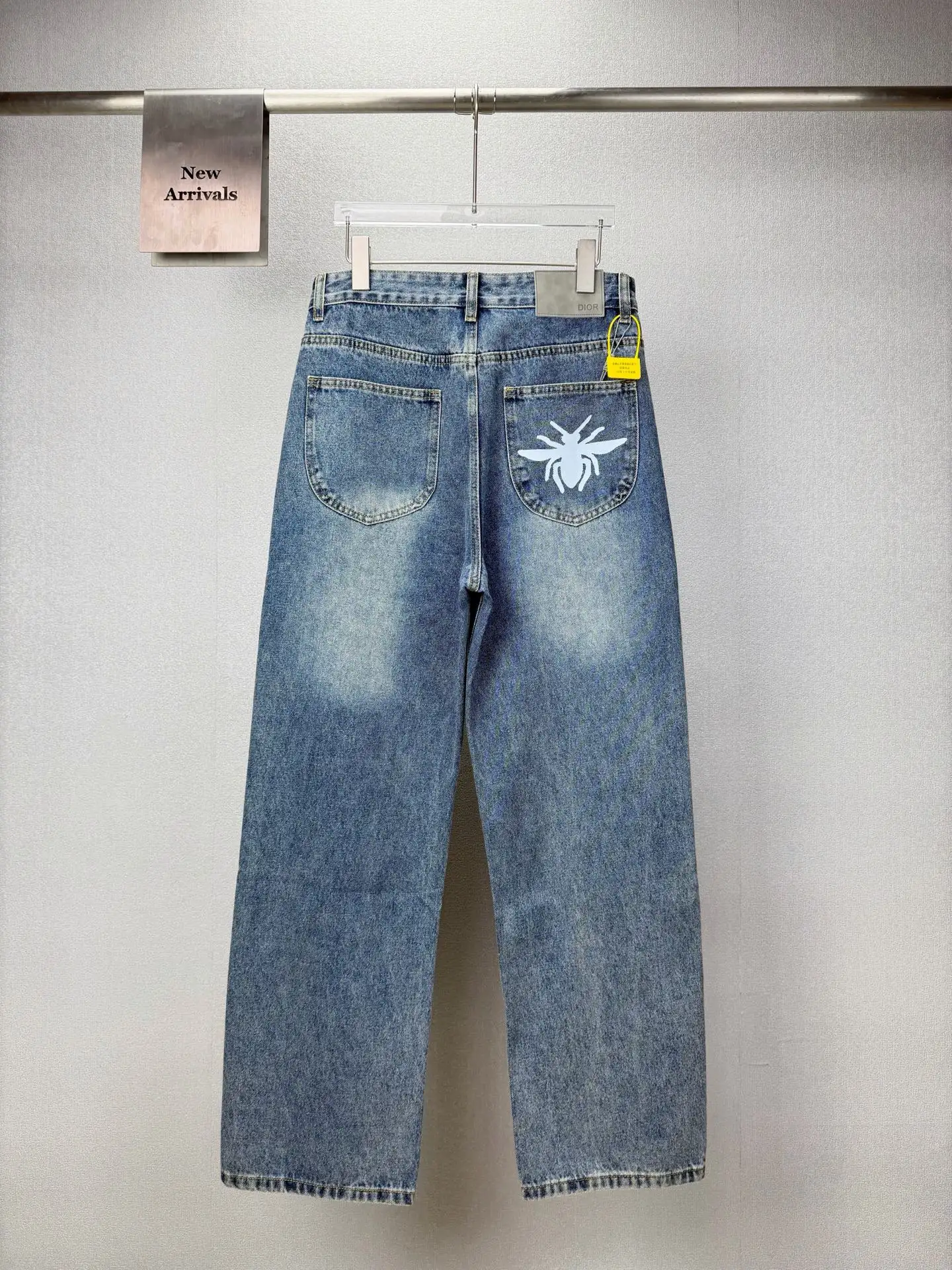 Logo-Embroidered Straight-Leg Jeans D18023163 — view 2
