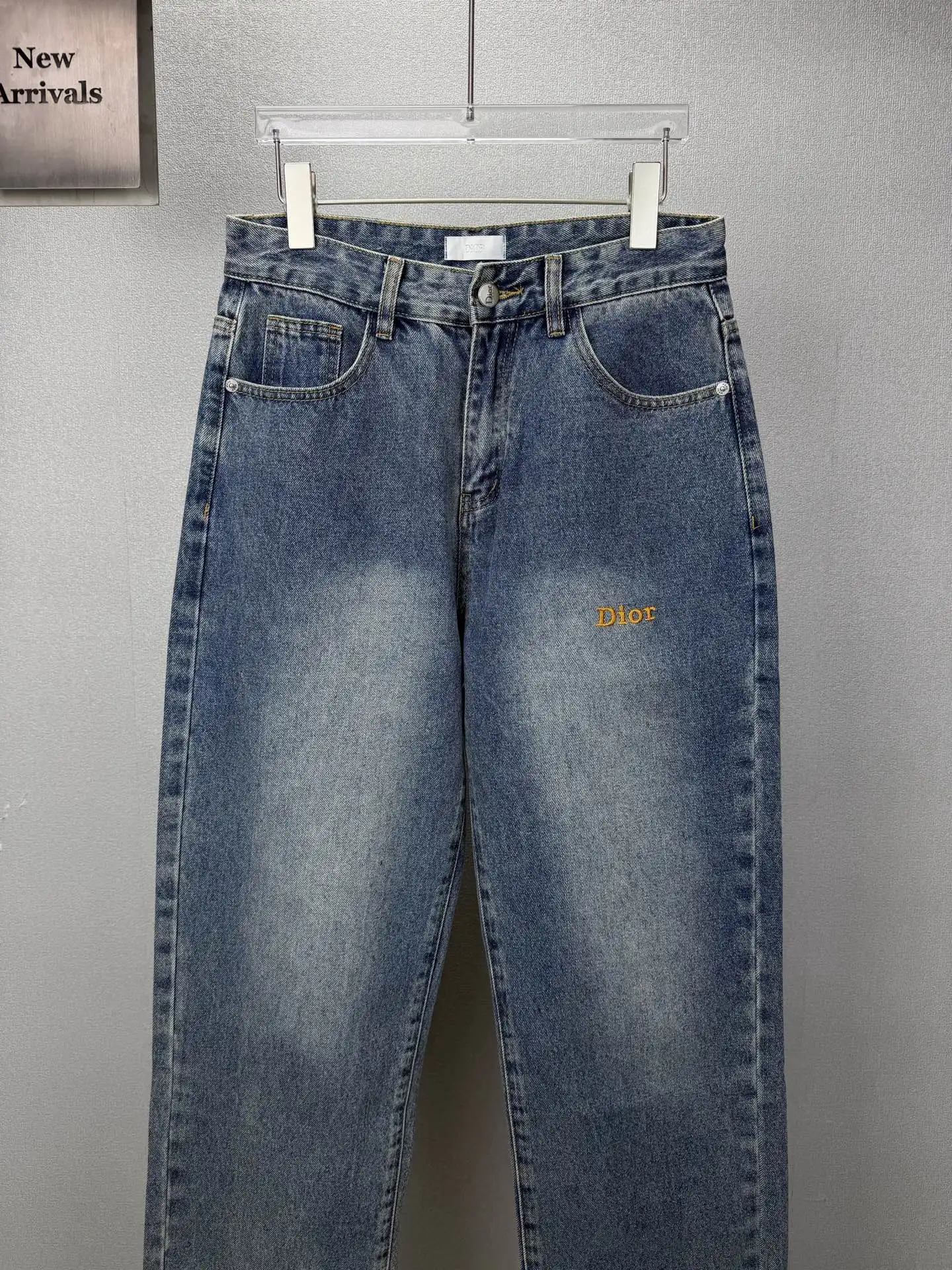 Logo-Embroidered Straight-Leg Jeans D18023163 — view 5