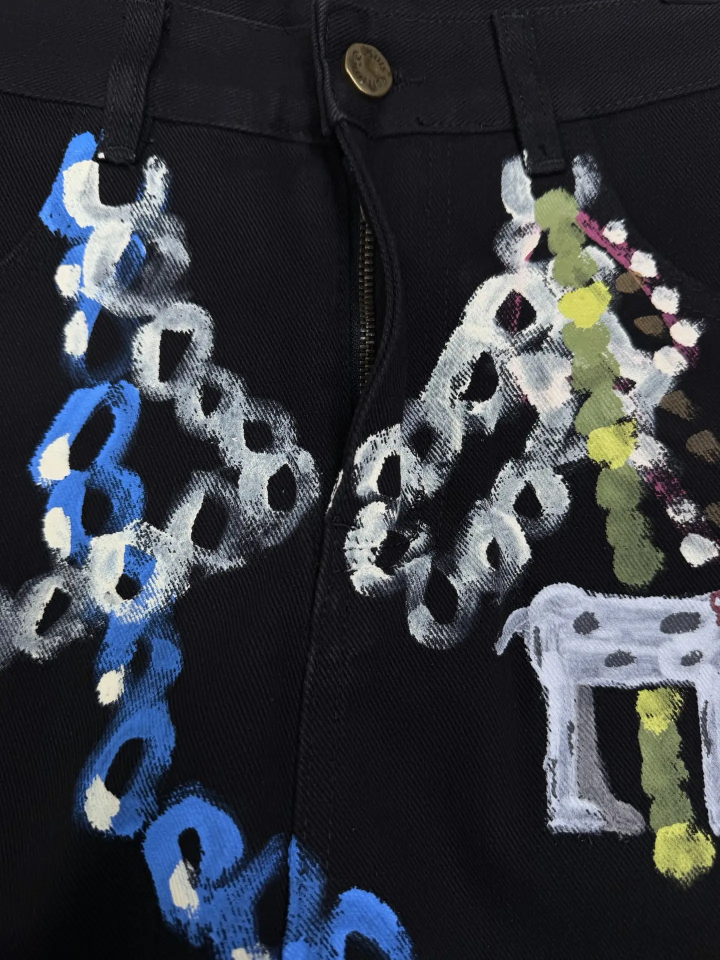Graffiti Chain Print Straight-Leg Jeans D18023172 — view 6
