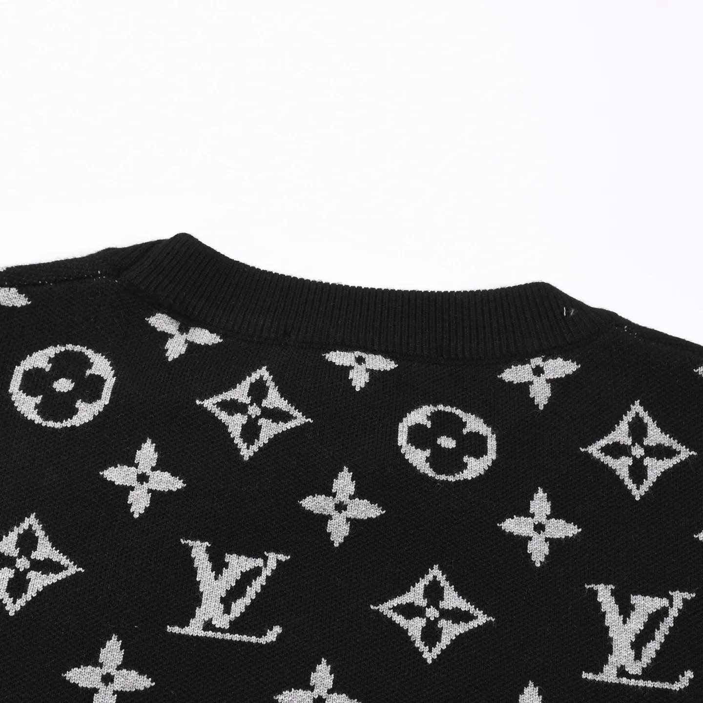 Monogram Jacquard Crew-Neck Sweater D18021631 — view 8