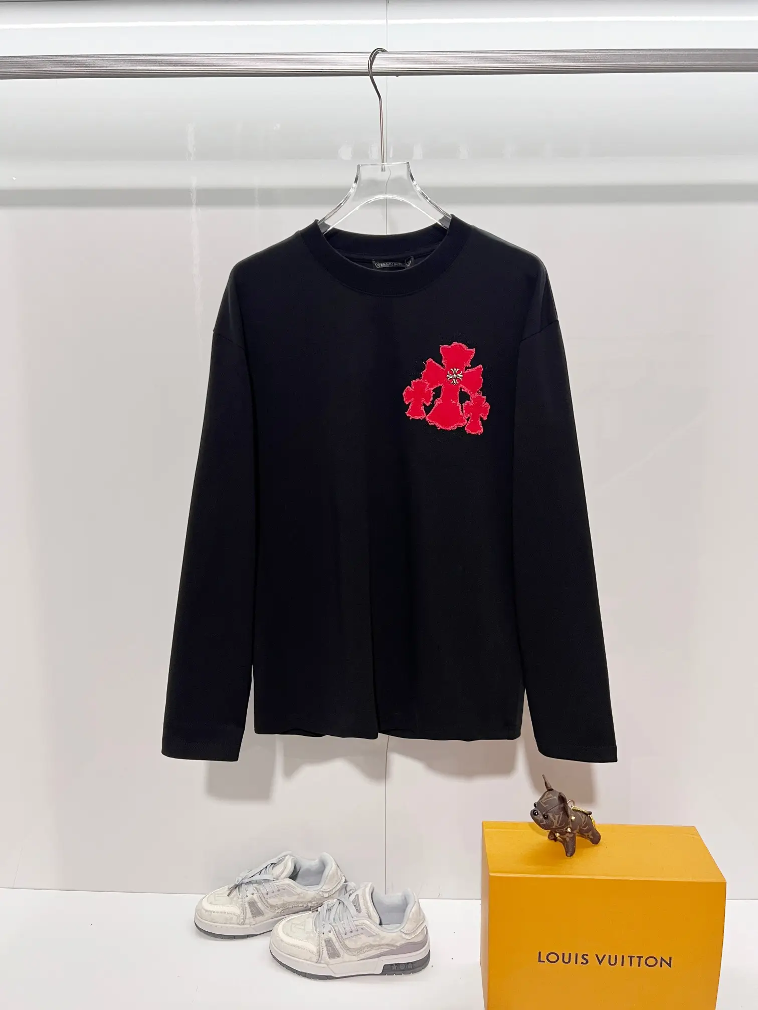Cross Patch Long-Sleeve T-Shirt D18024182