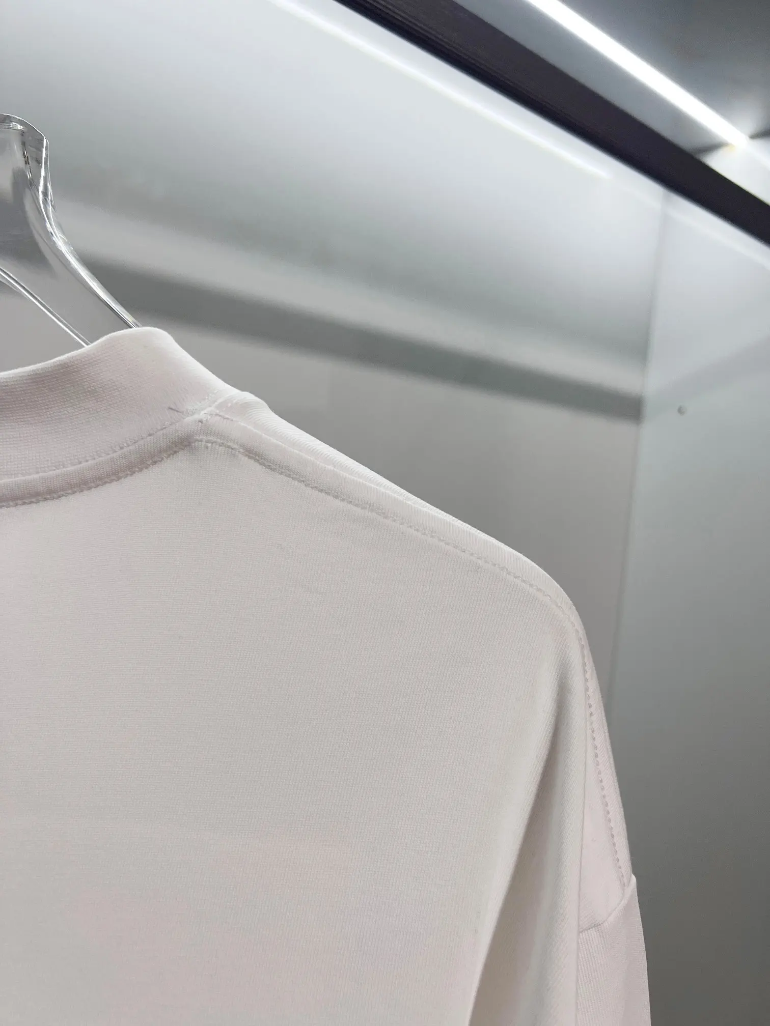 Cross Patch Long-Sleeve Cotton T-Shirt D18024183 — view 8