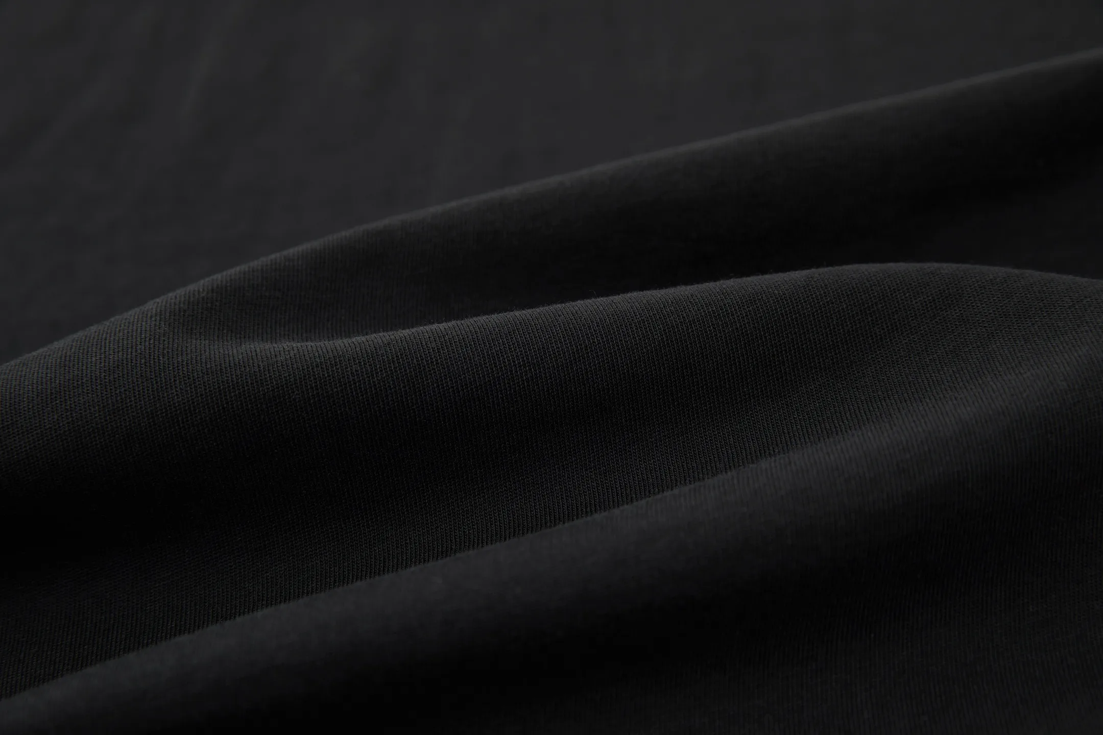 Logo-Embroidered Long-Sleeved T-Shirt D18021152 — view 7