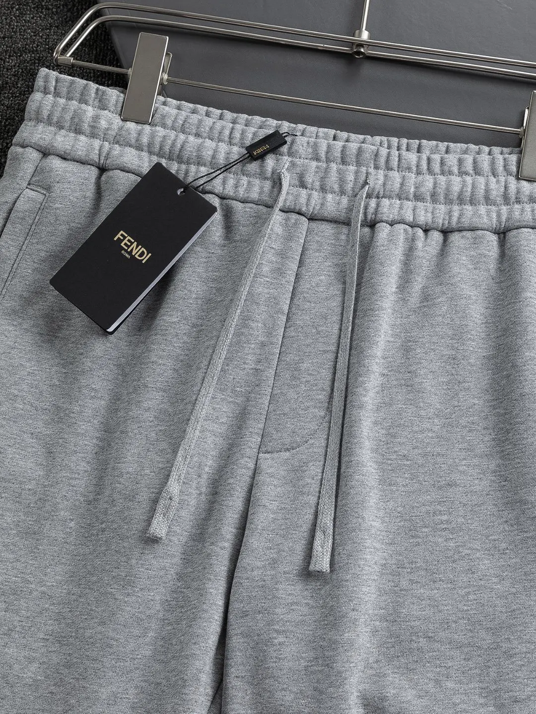 Logo-Embroidered Straight-Leg Trousers D18024117 — view 6