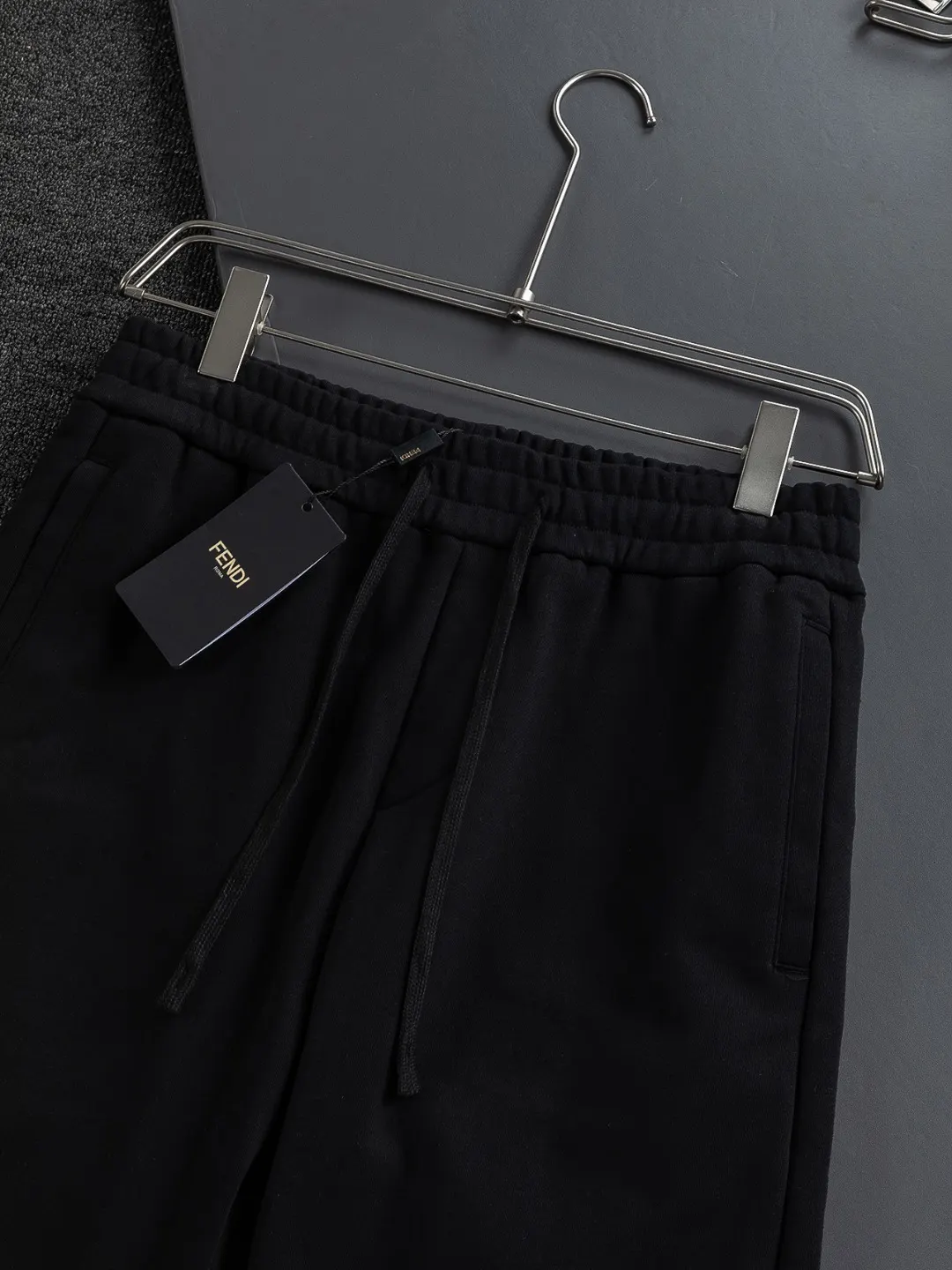 Logo-Embroidered Straight-Leg Trousers D18024116 — view 5