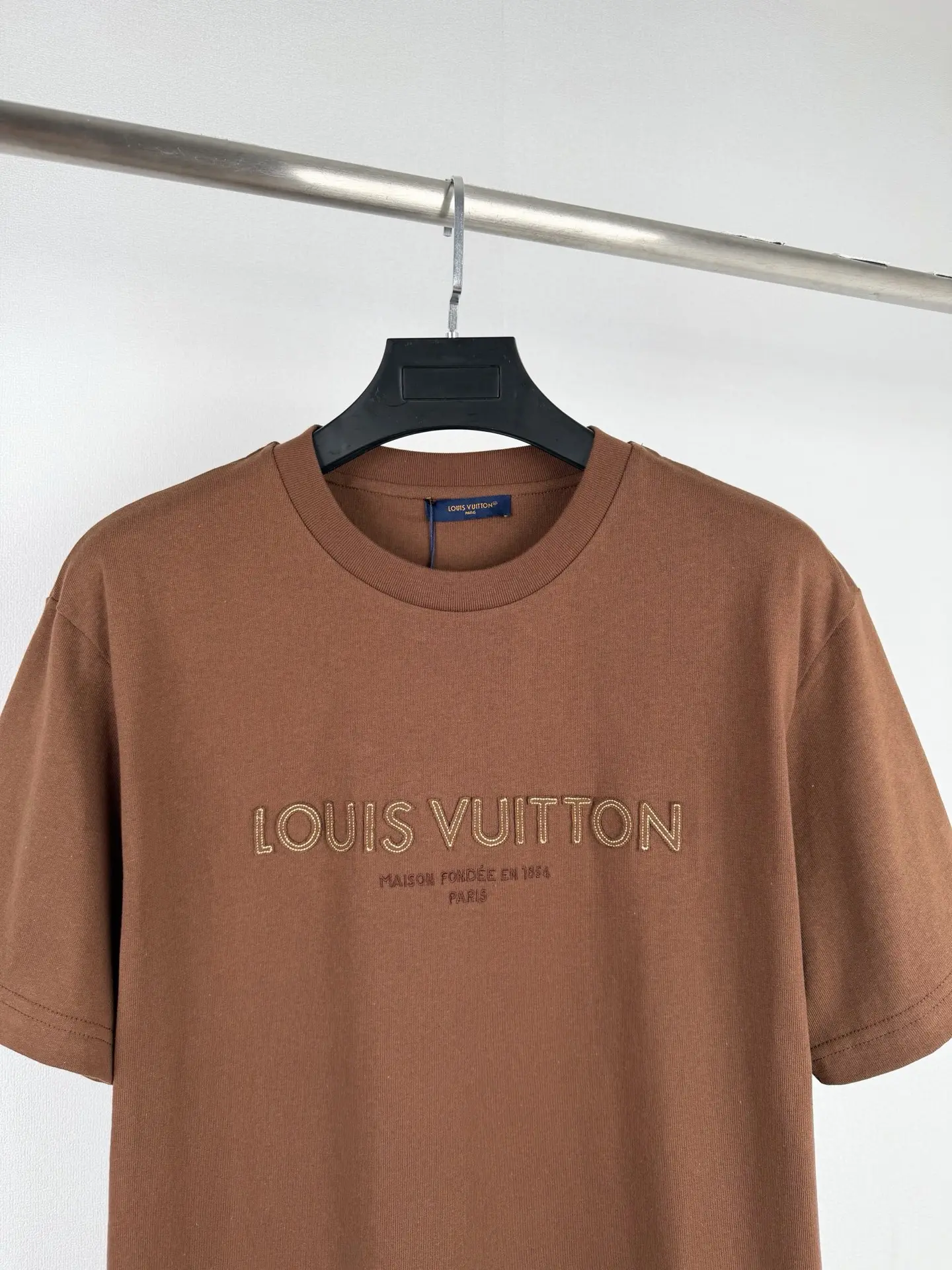 Embroidered Felt Logo Cotton T-Shirt D18021329 — view 2